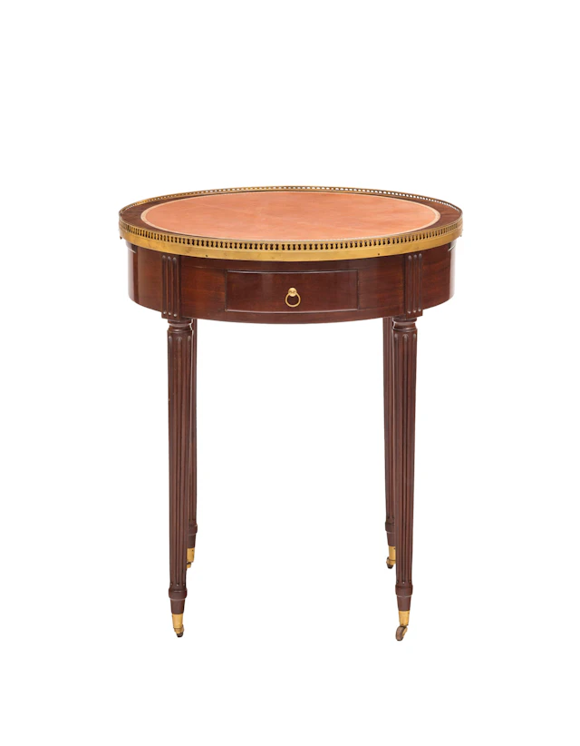 Table bouillotte de style Louis XVI, début du XIXe s., en acajou et