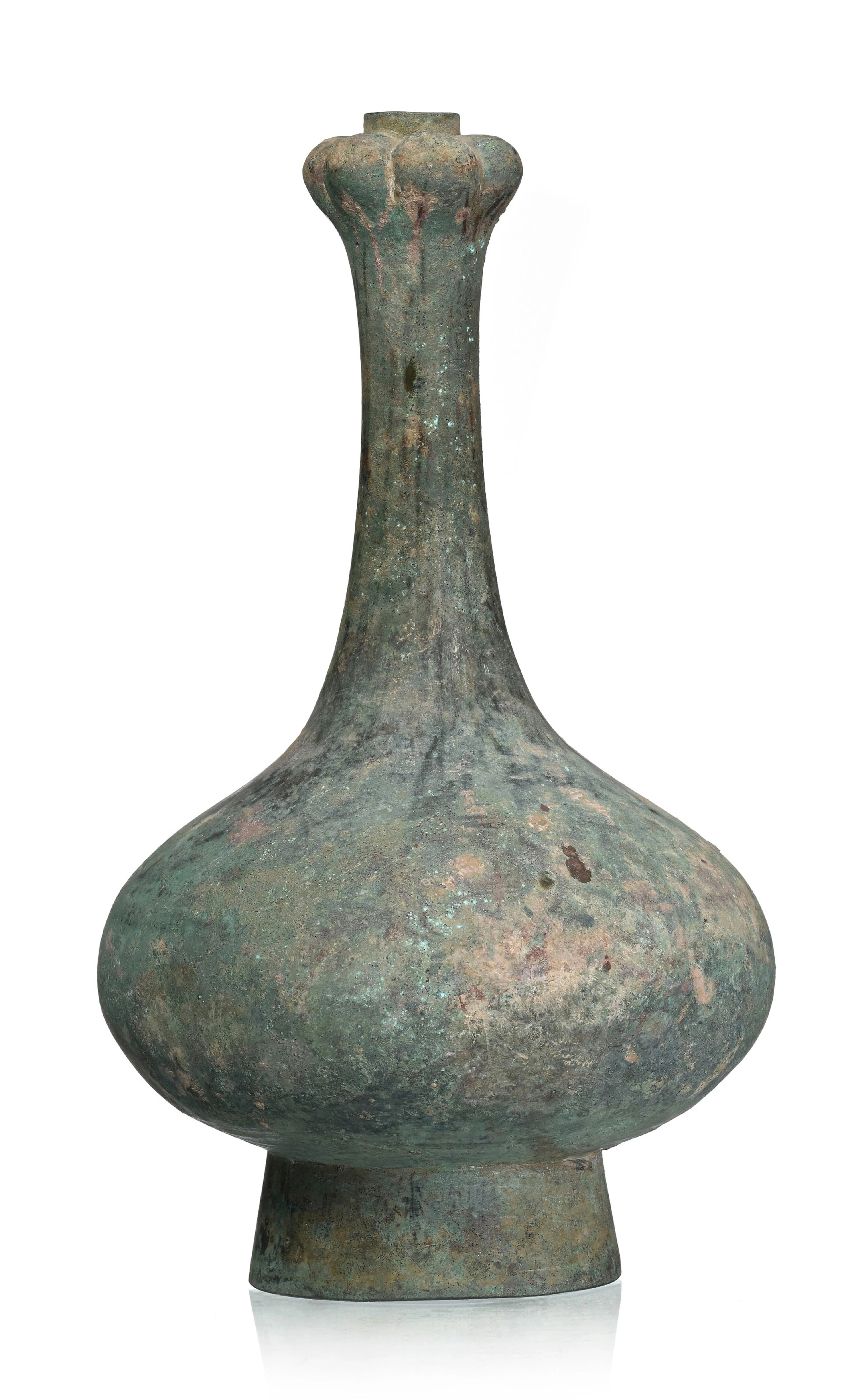 Vase tianqiuping en bronze avec col en forme de gousse d'ail, Chine