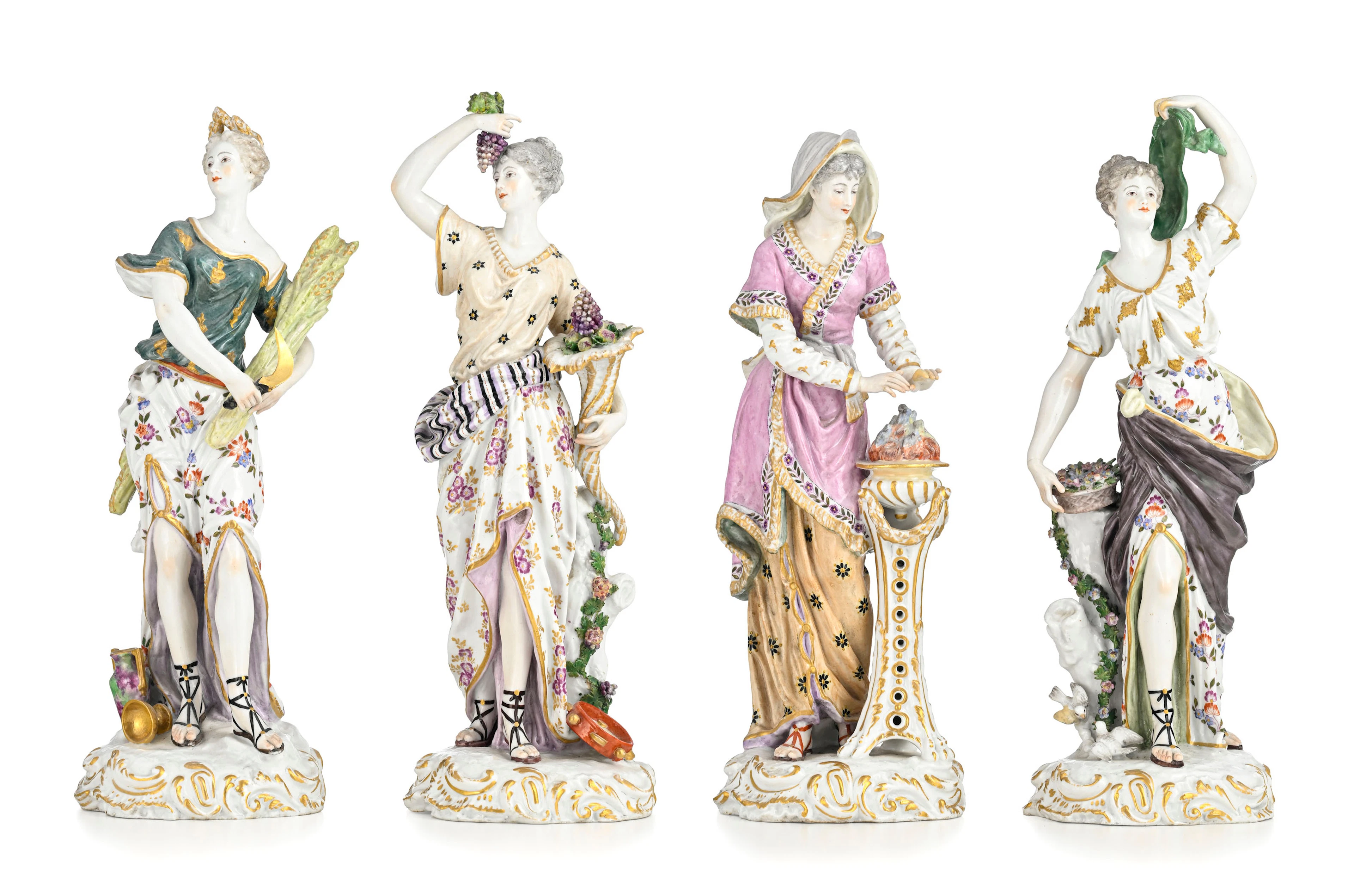 Ensemble de 4 figures en porcelaine, fin XIXe s., figurant les allégories