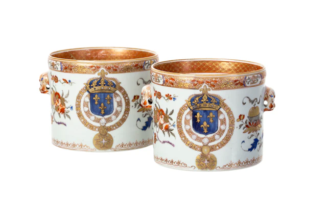 Paire de rafraîchissoirs en porcelaine Imari, Chine, ca 1730, ou France