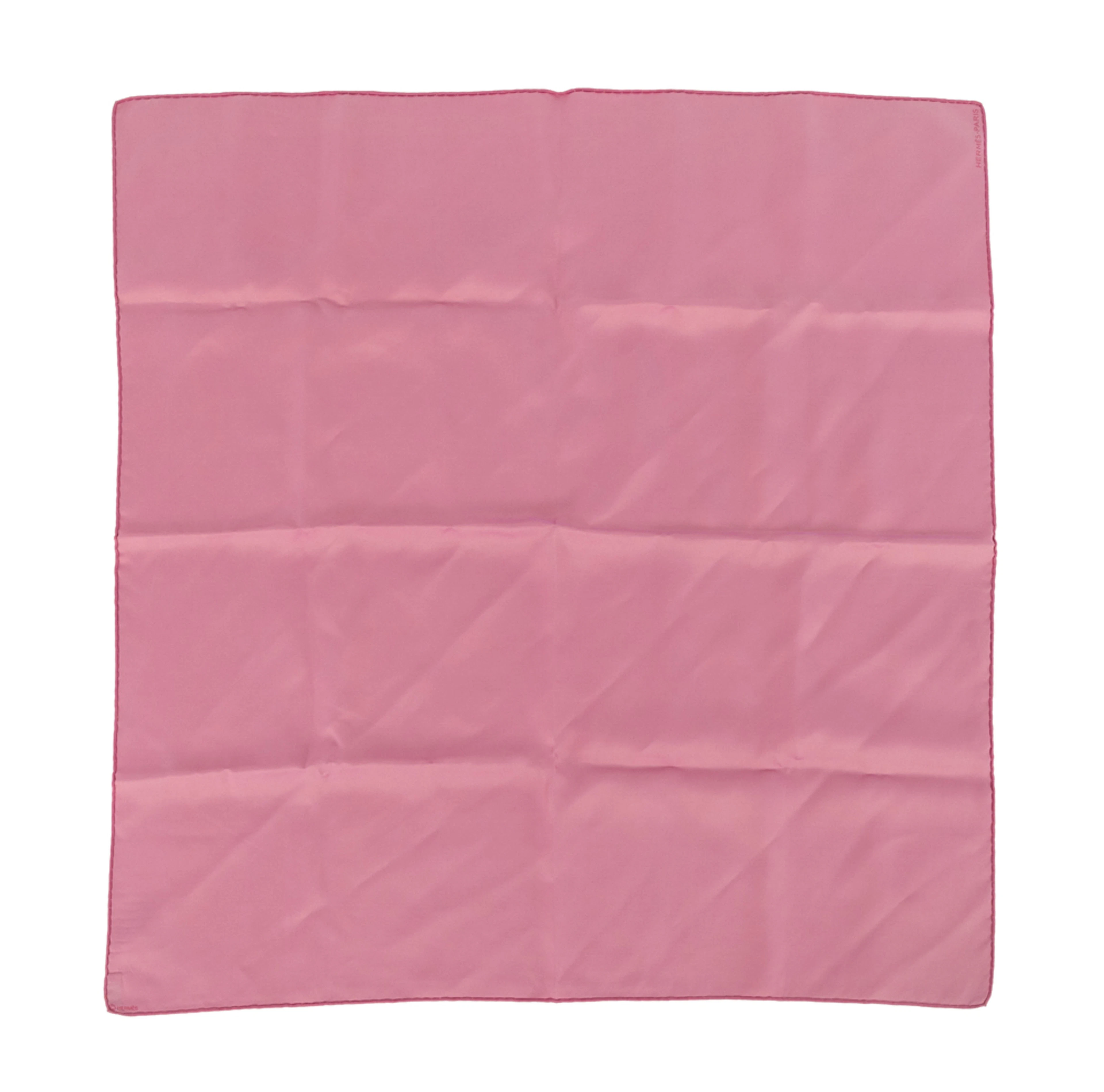 Hermès, carré en twill de soie rose irisé, 65x65 cm