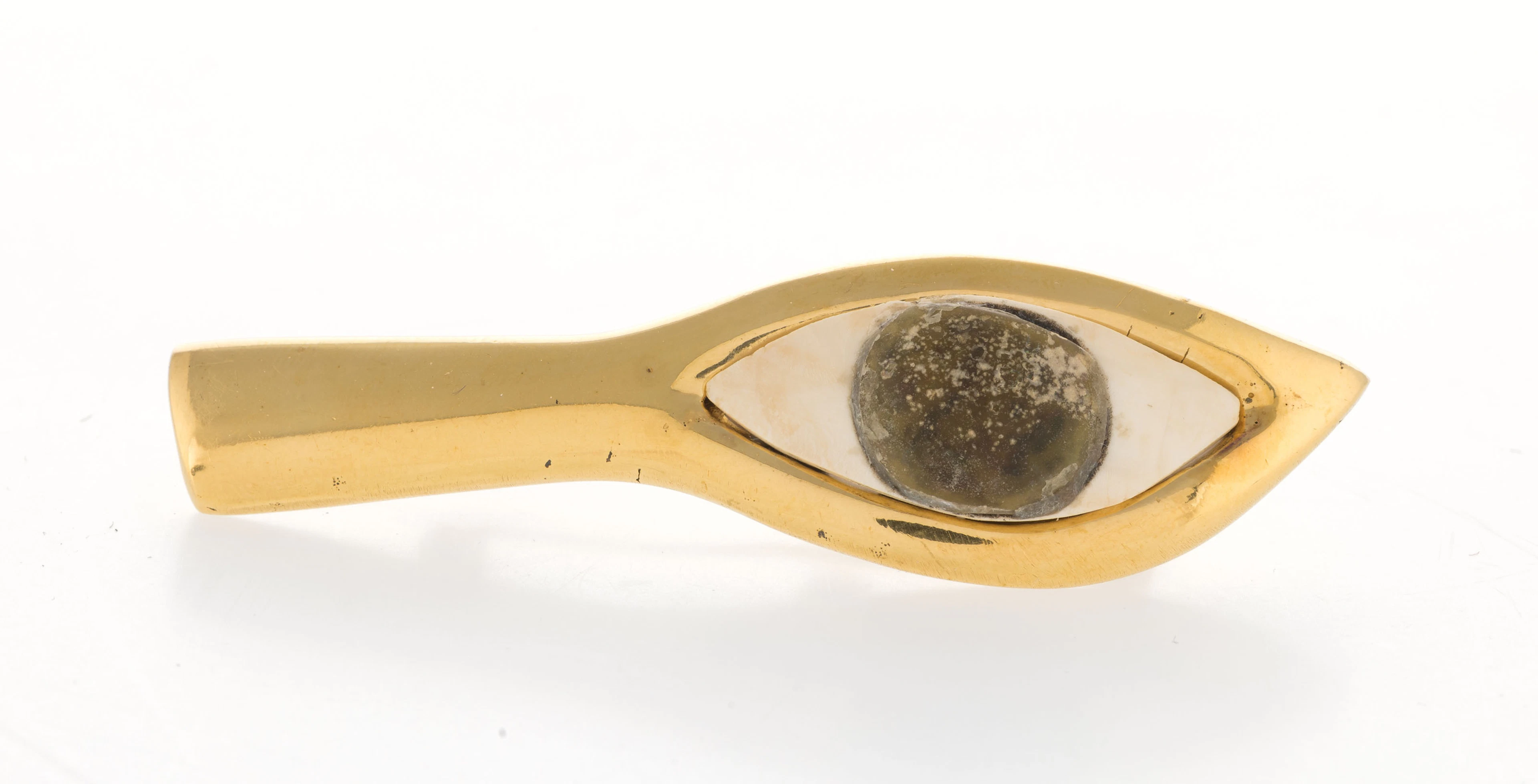 Paul Oudet, broche années 1960-70 ornée d'un oeil antique égyptien