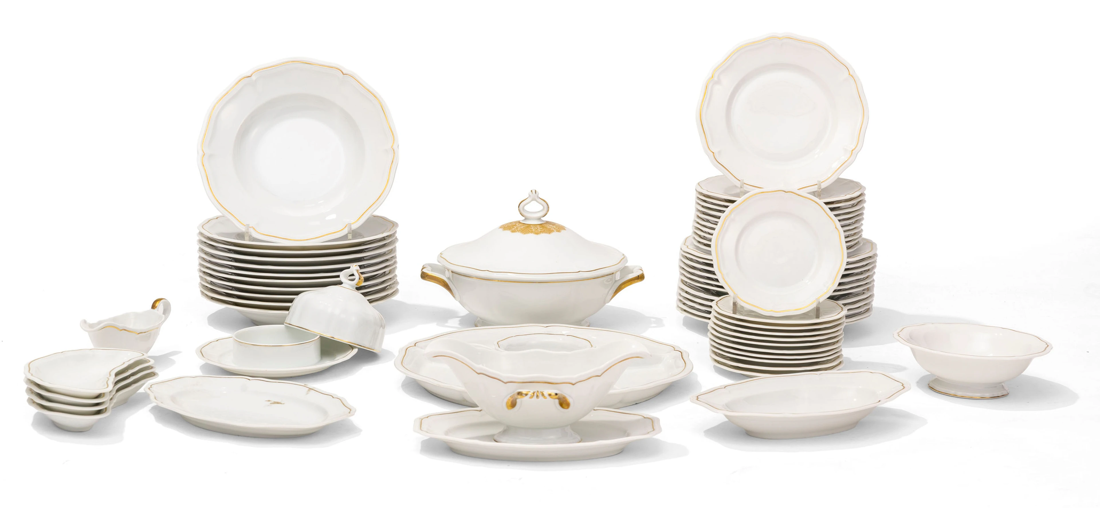 Rosenthal. Partie de service en porcelaine, modèle Chippendale, liseré