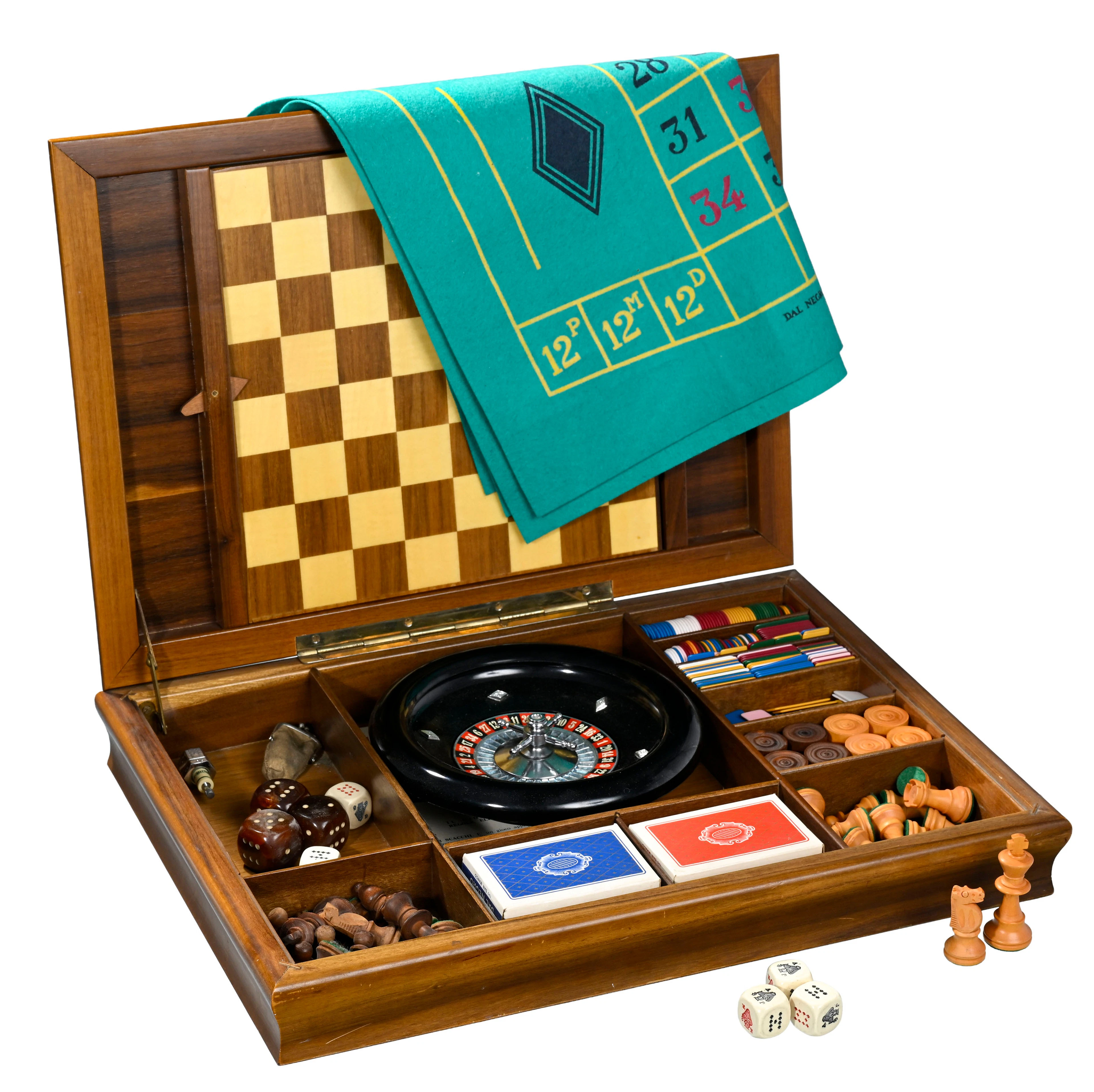Coffret plat à jeux en placage de loupe par Dal Negro à Trévise, avec