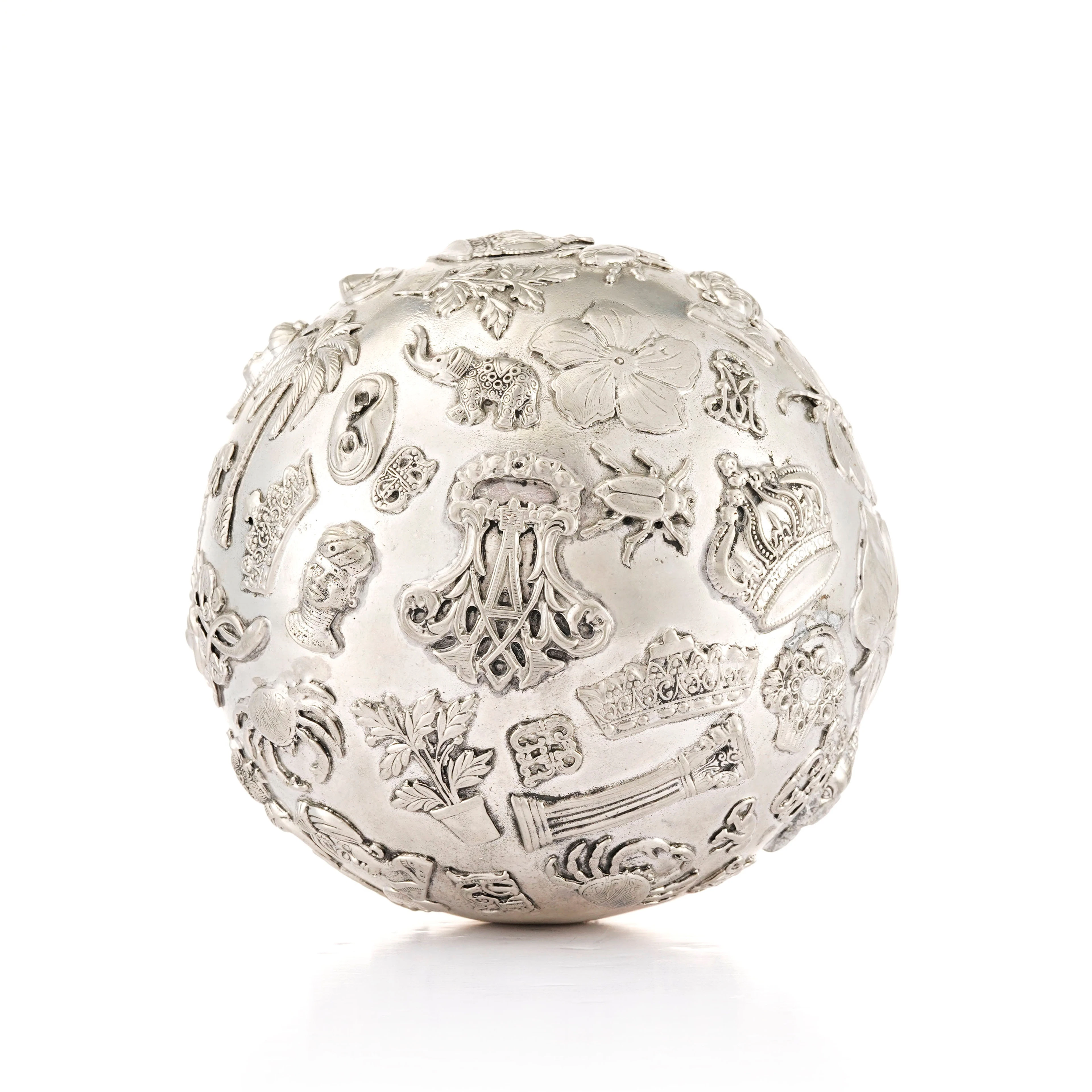 Piero Figura (1963), "La sfera della vita. Per Athena", sculpture