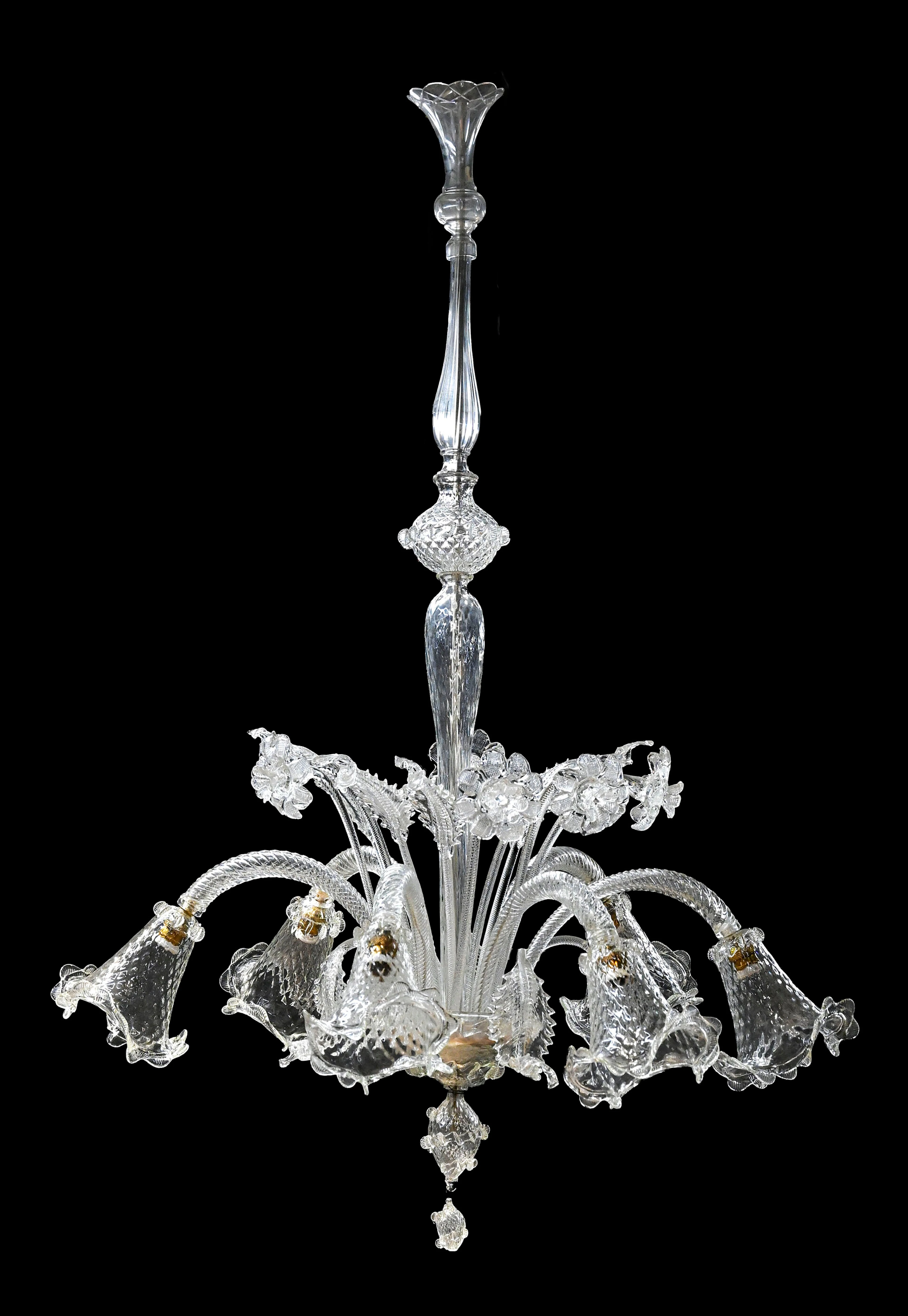 Lustre, Murano, milieu du XXe s., en verre transparent, à décor de