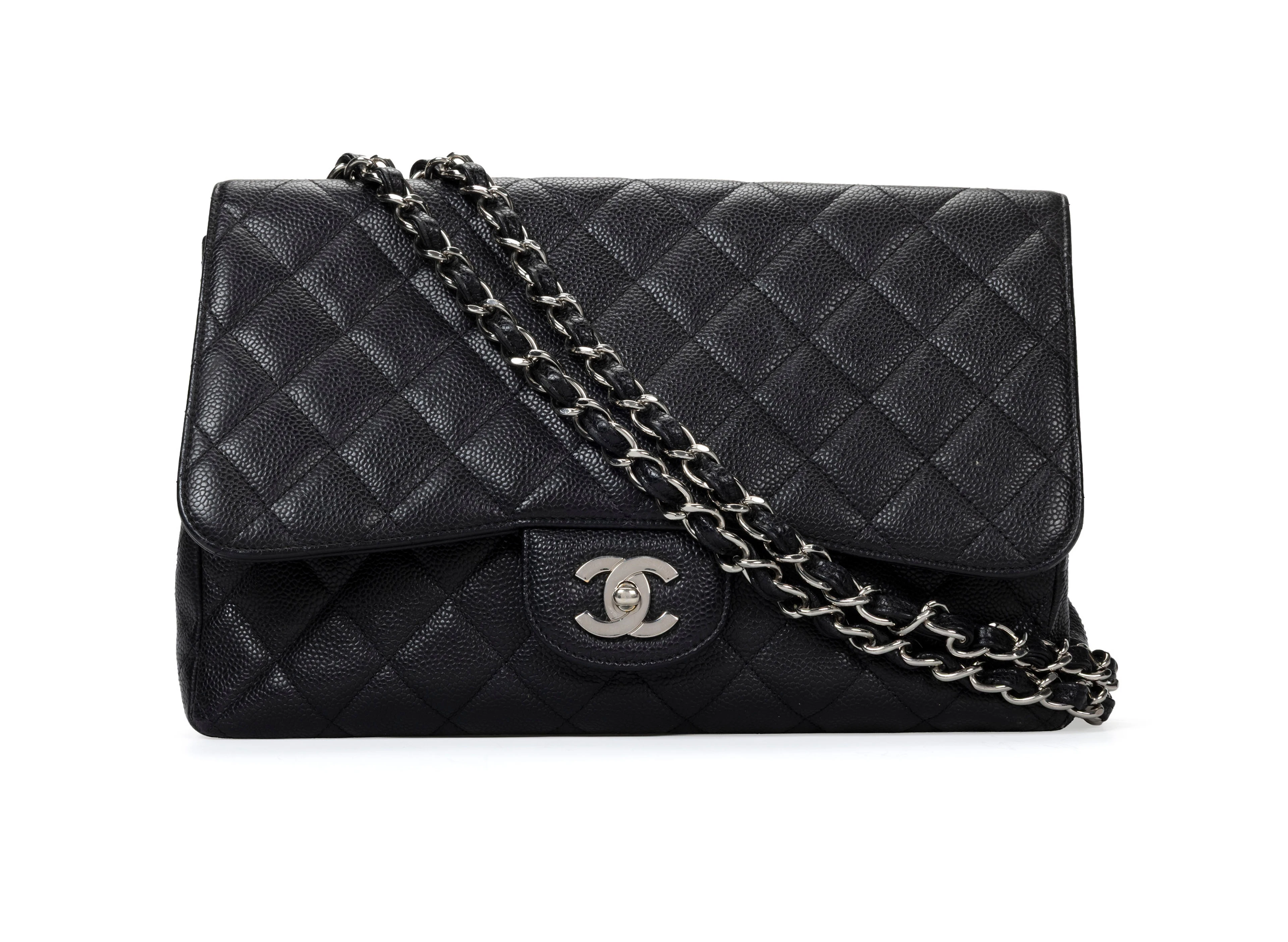 Chanel, sac Timeless rabat simple en cuir caviar noir, année 2009-2010