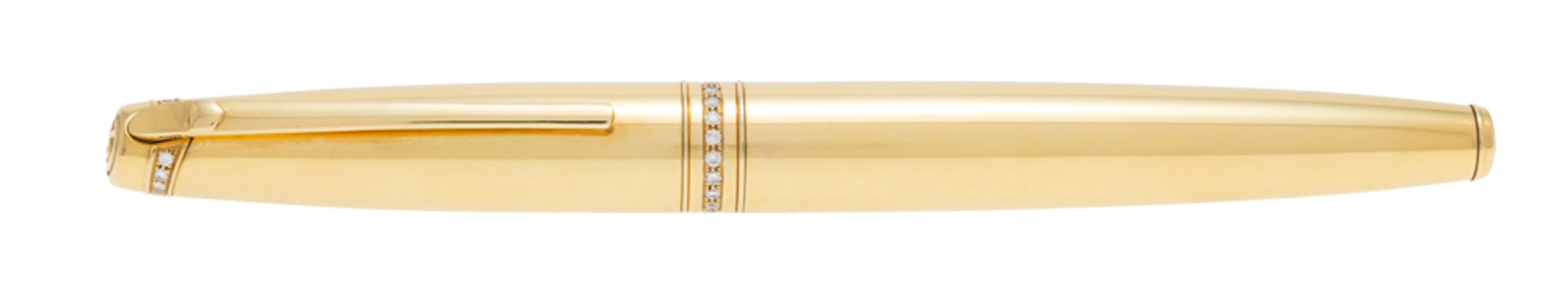 Caran d'Ache, stylo plume en or 750 cerclé de deux lignes de diamants