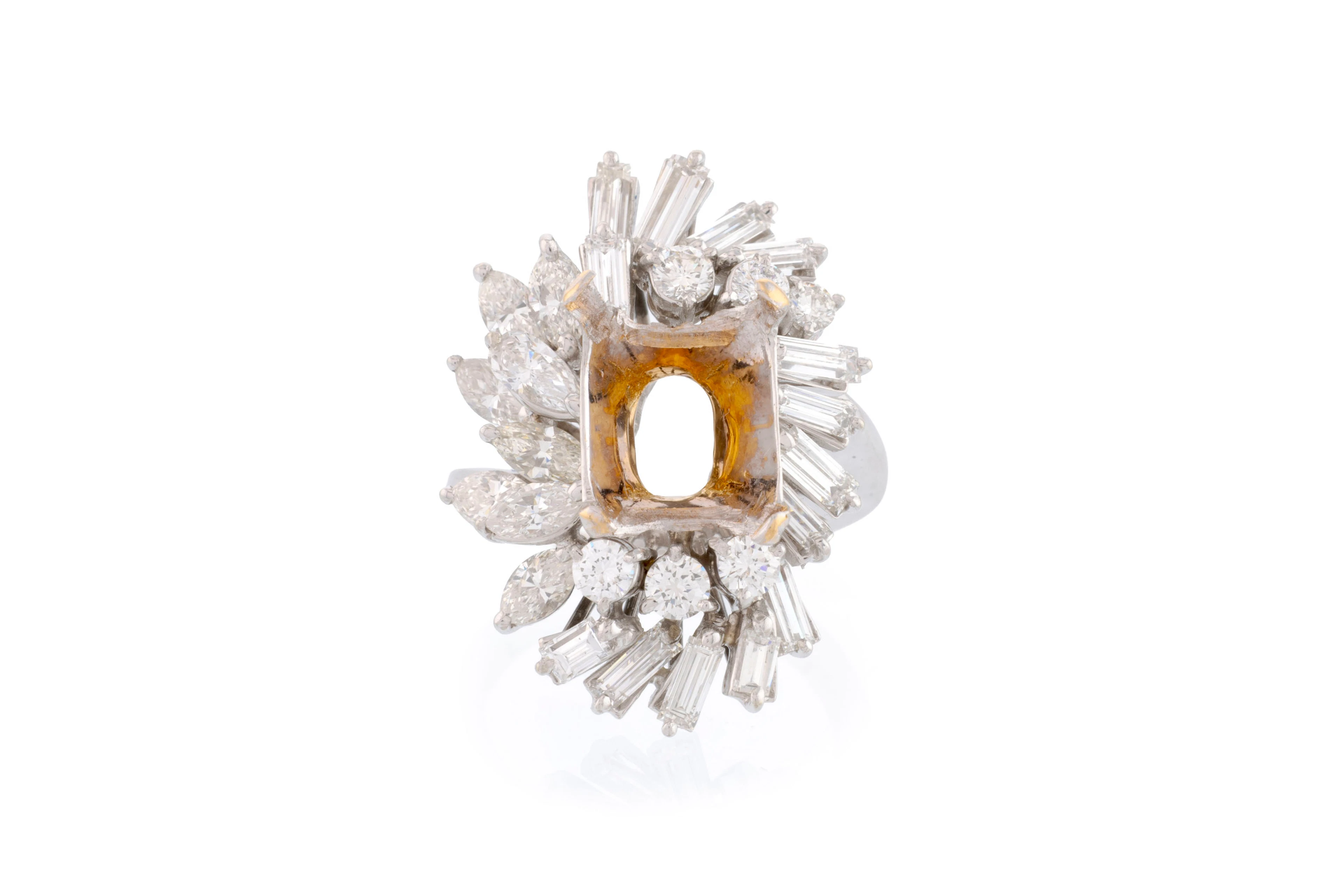 Monture de bague or gris 750 sertie de diamants taille marquise, brillant