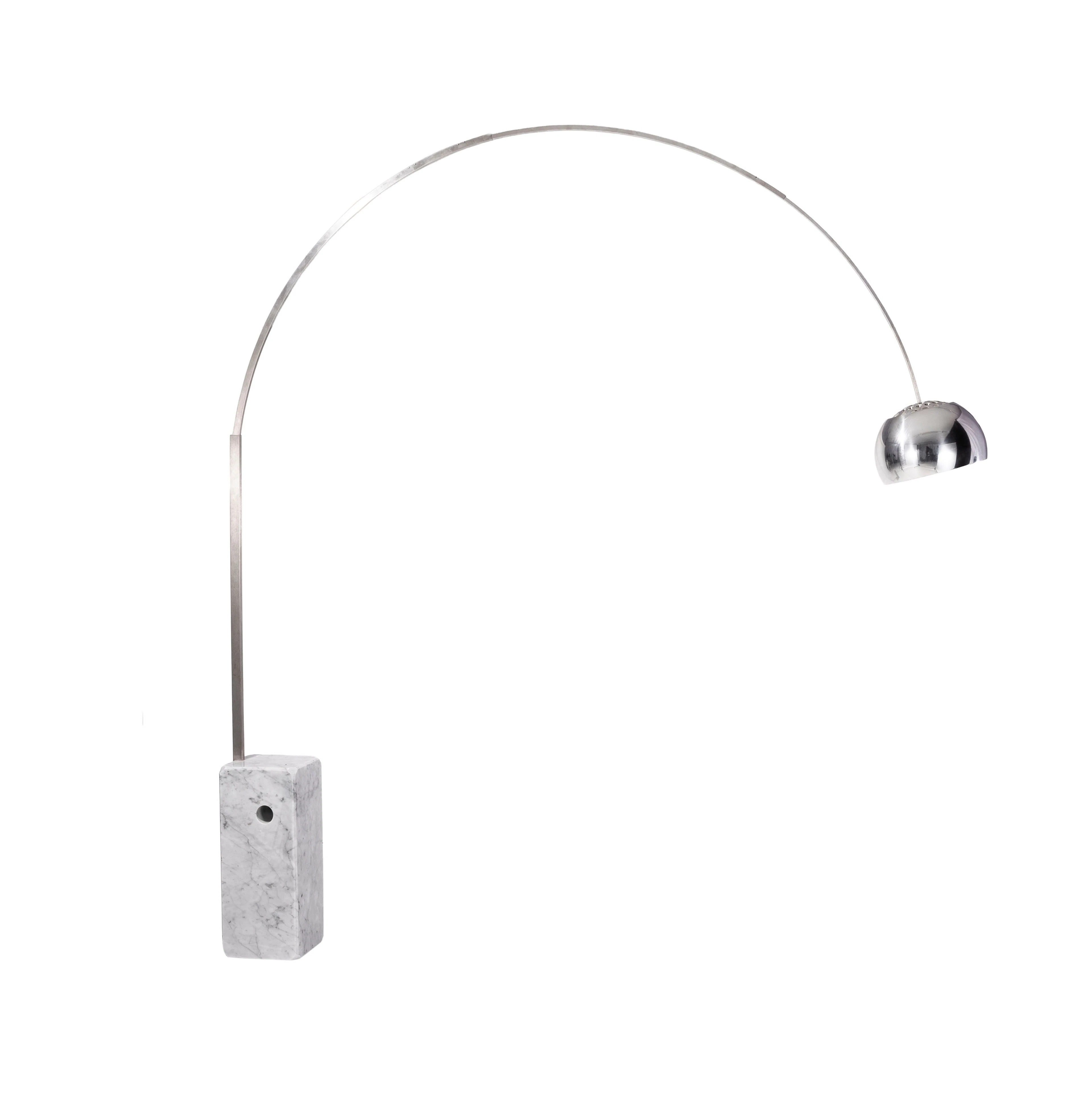 Lampadaire modèle Arco par Achille Castiglioni (1918-2002) à tige