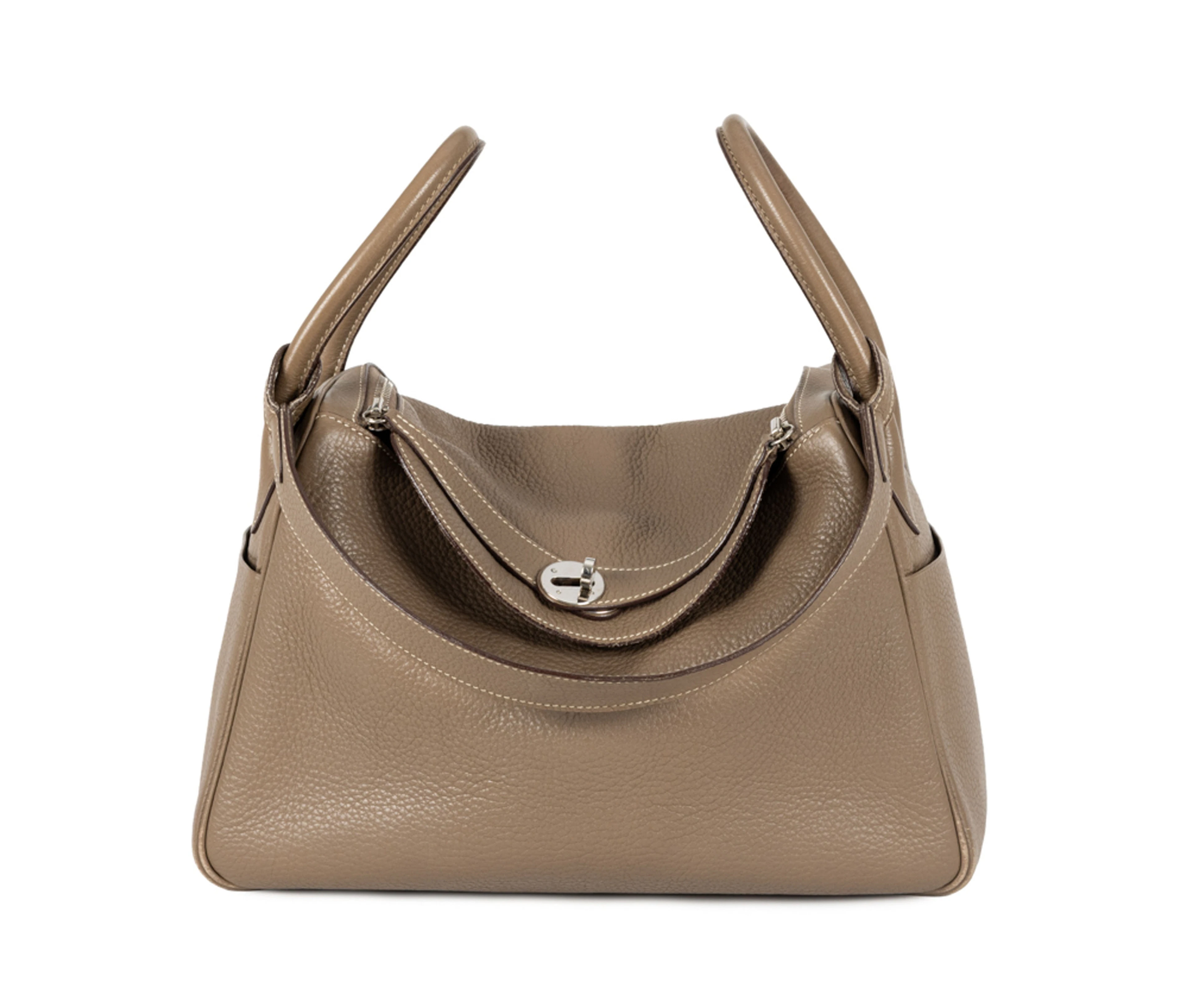 Hermès, sac Lindy en cuir Togo Etoupe, année 2006, garnitures en métal