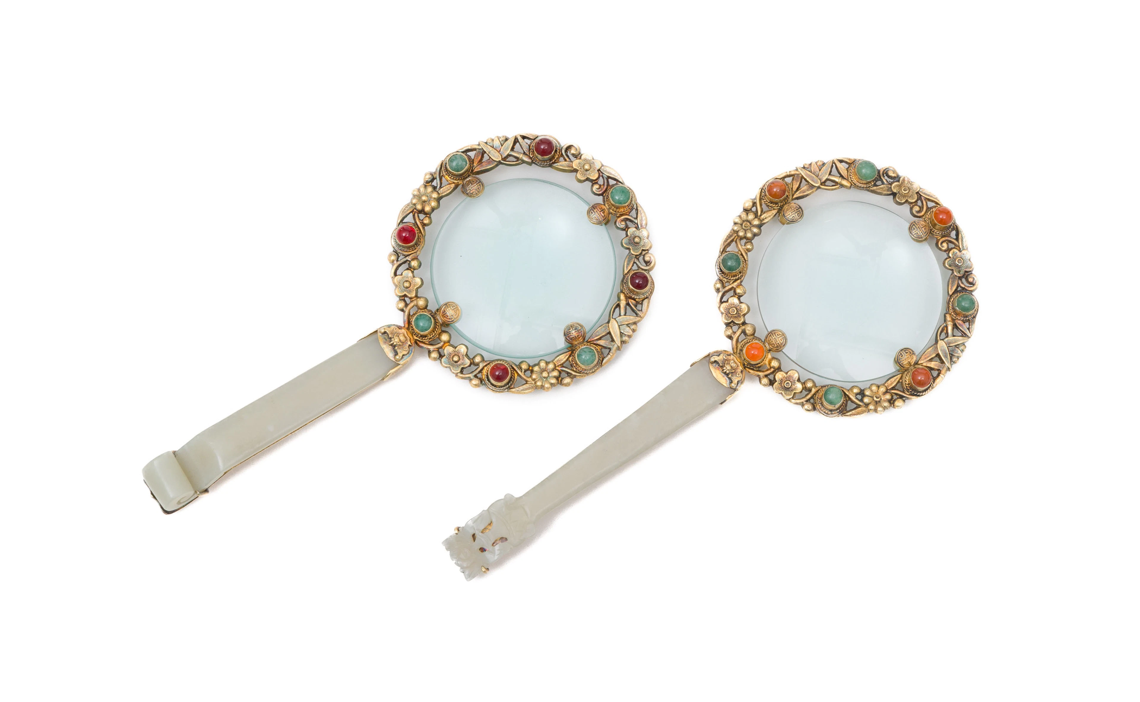 2 loupes avec monture en argent doré et pierres dures, Chine, XXe