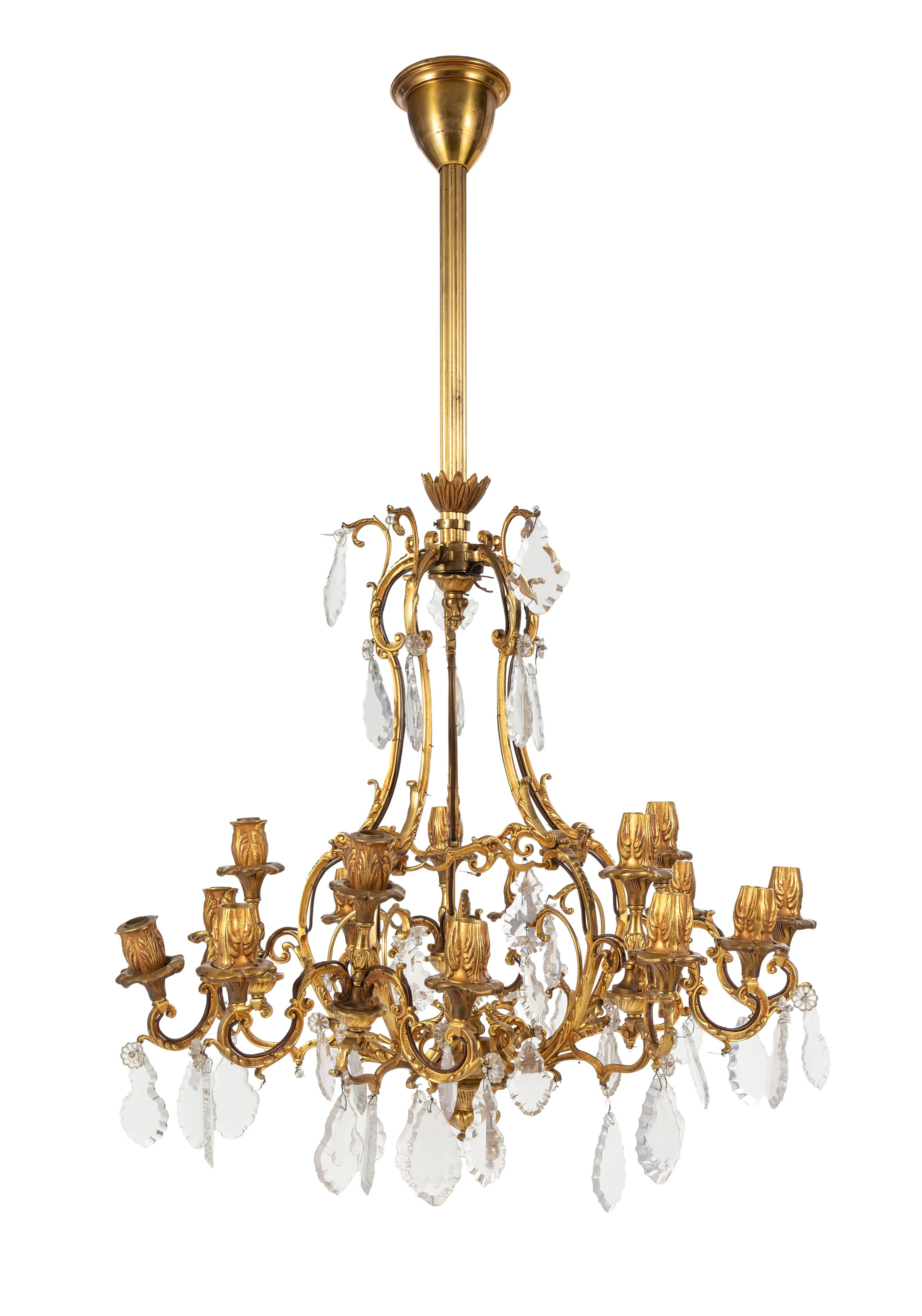Lustre de style Louis XV, XXe s., en bronze doré et pampilles en verre