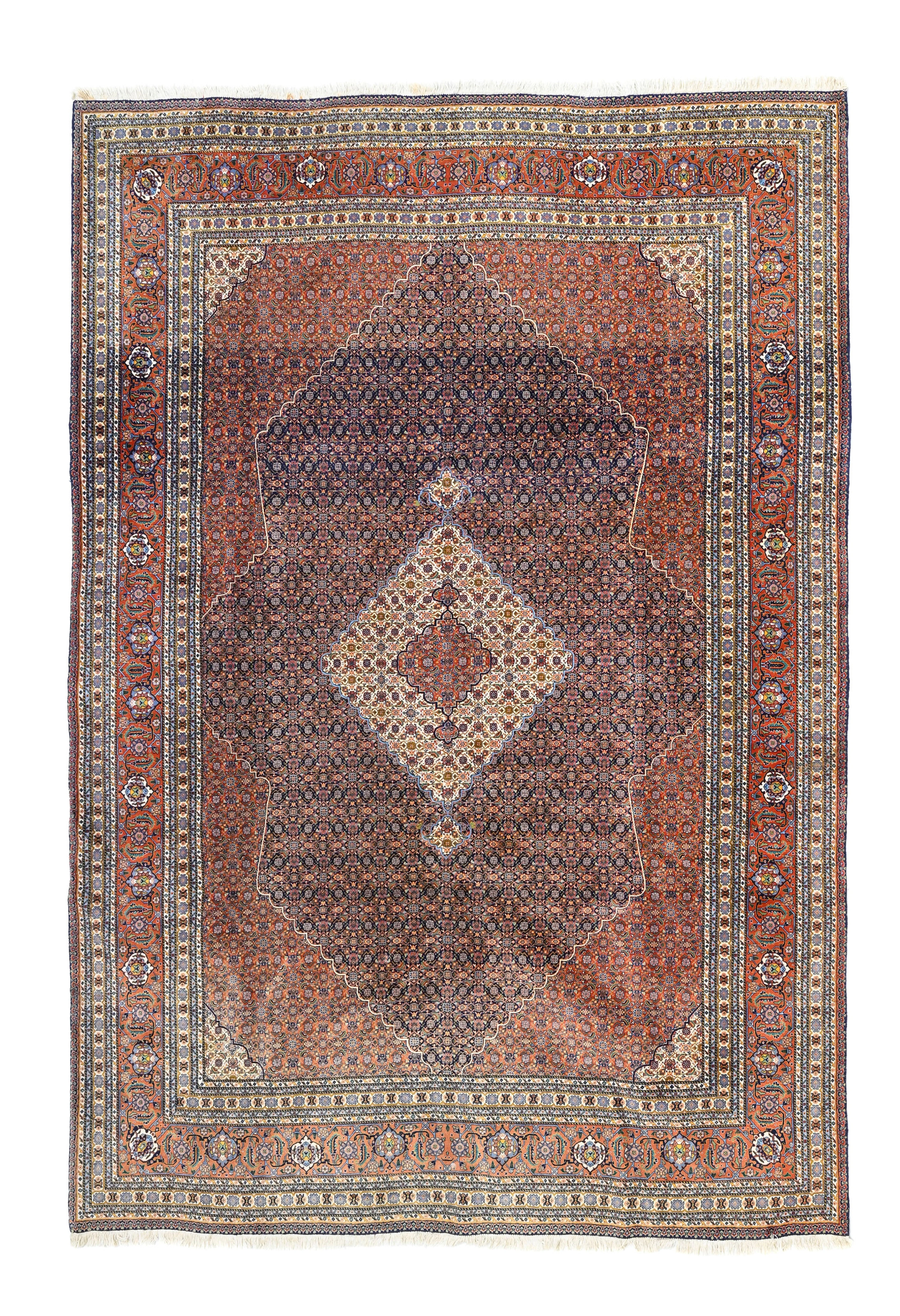 Tapis Bidjar, Iran, derniers tiers du XXe s., à médaillon central