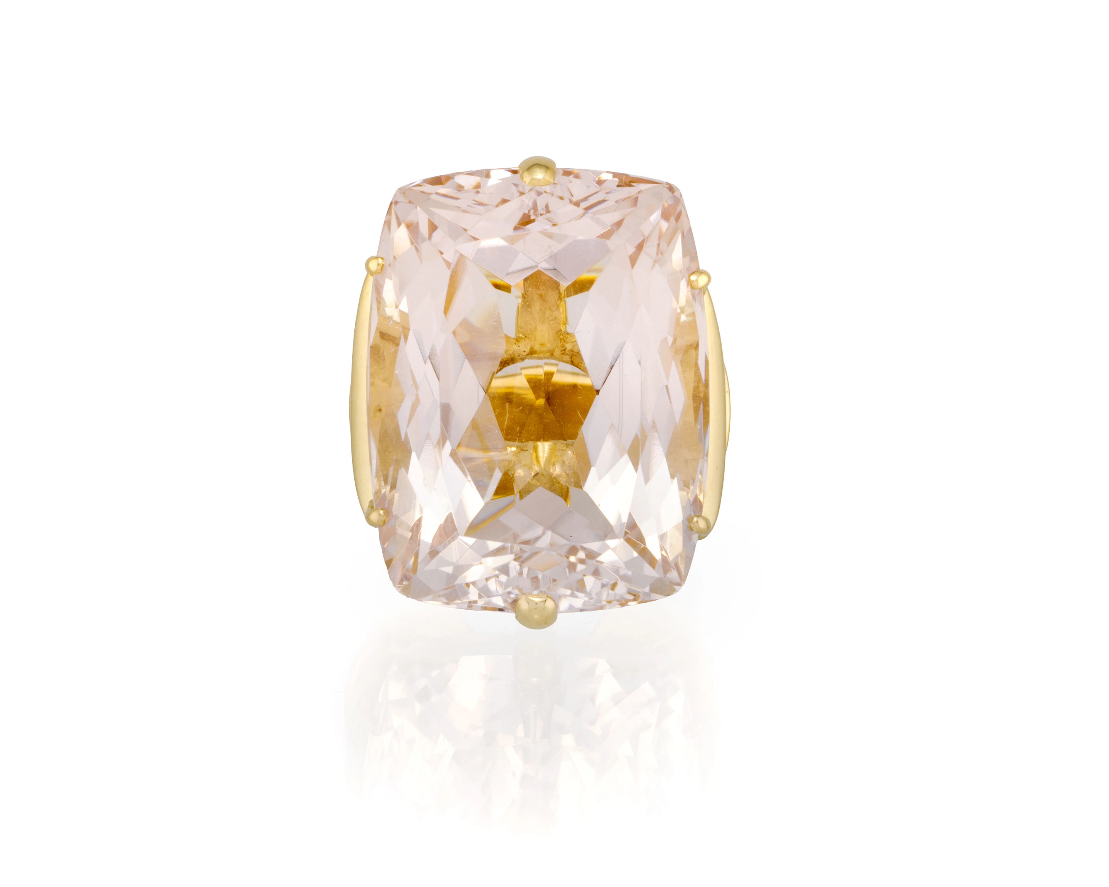 Bague or 750 sertie d'une morganite taille coussin rectangulaire (env.