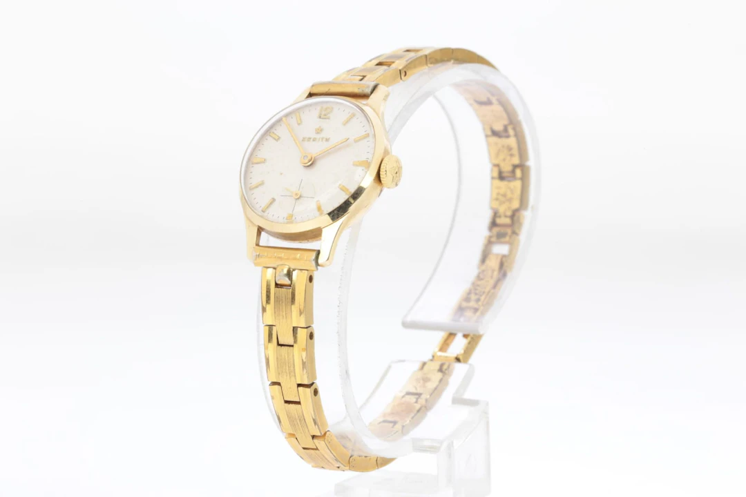 DAMARMBANDSUR, Zenith, uret guld, 14 k, 1950/1960-tal
