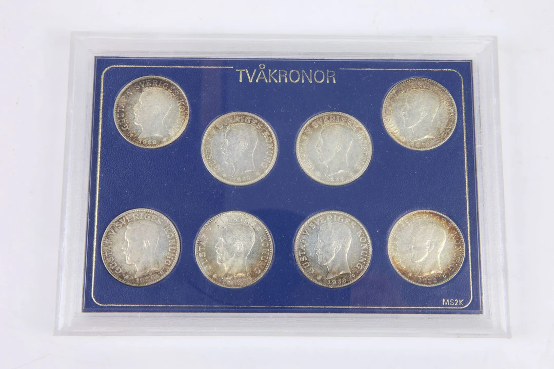 MYNTKASSETT med mynt, 8 st, silver, två kronor, Sverige, 1939
