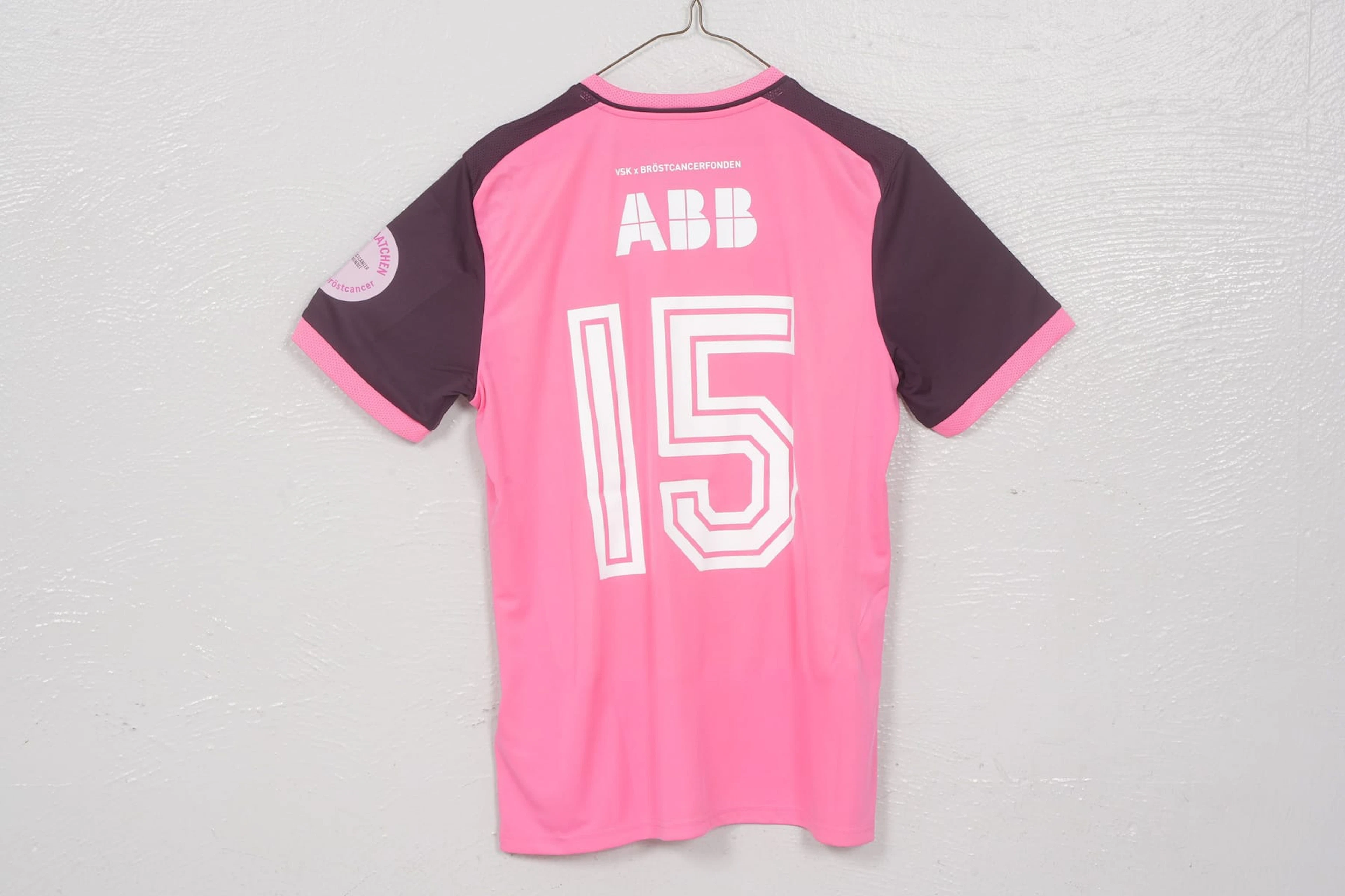 FLORA GUNILLASSON, matchtröja, (M), "Rosa matchen", VSK Fotboll, 2026