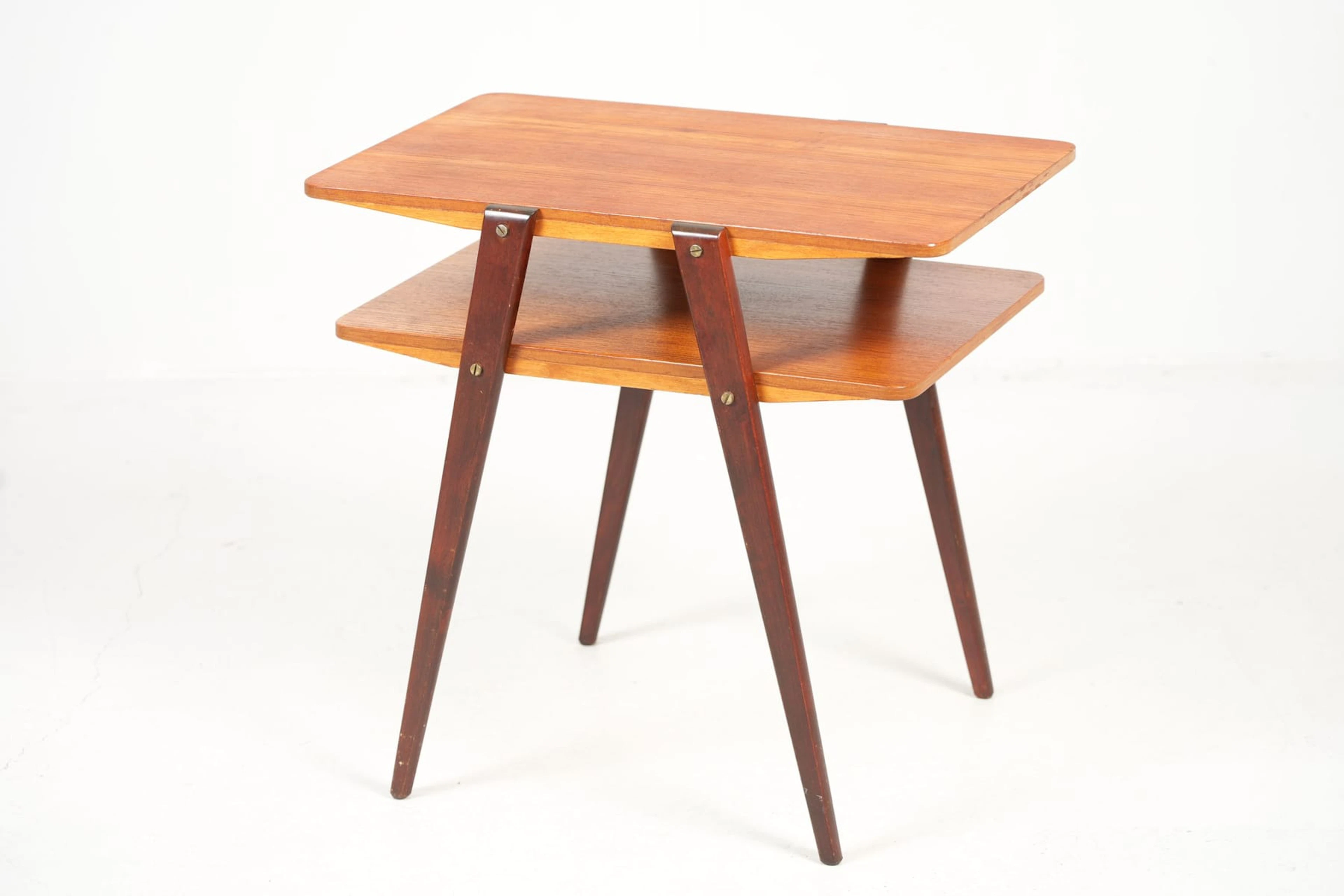 SIDOBORD/TIDNINGSBORD, teak, 1960-tal