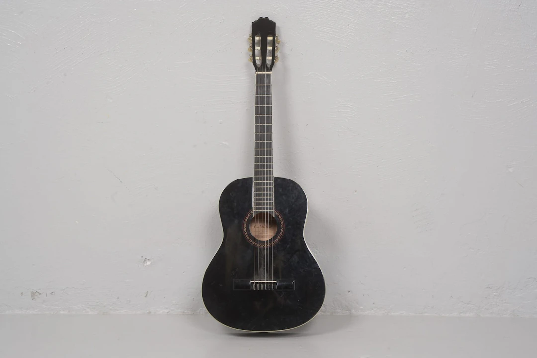 AKUSTISK GITARR, Cataluna, nylonsträngad