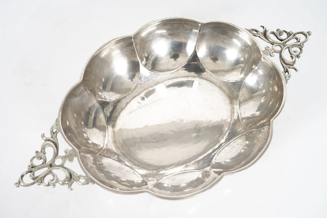HÄNKELSKÅL, silver, Ludwig Neresheimer, Tyskland, 1900-talets första