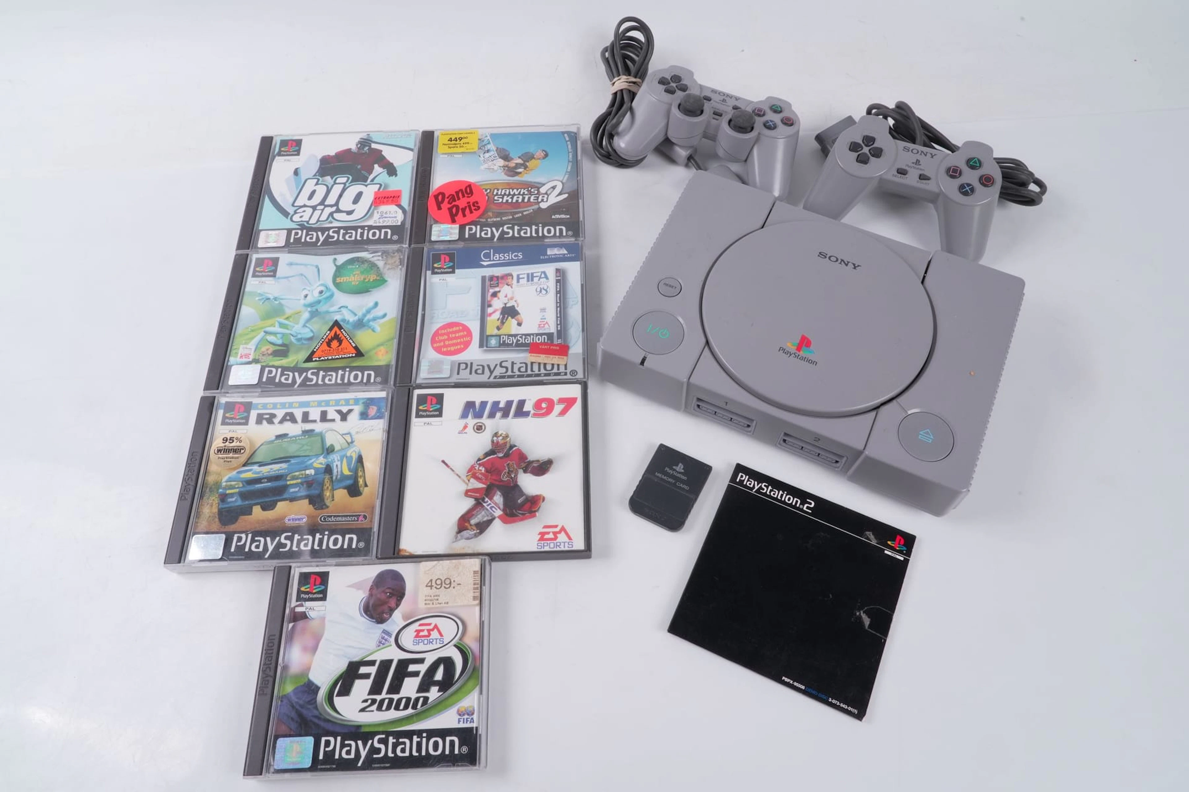 SPELKONSOL, Playstation, samt SPEL, 7 st