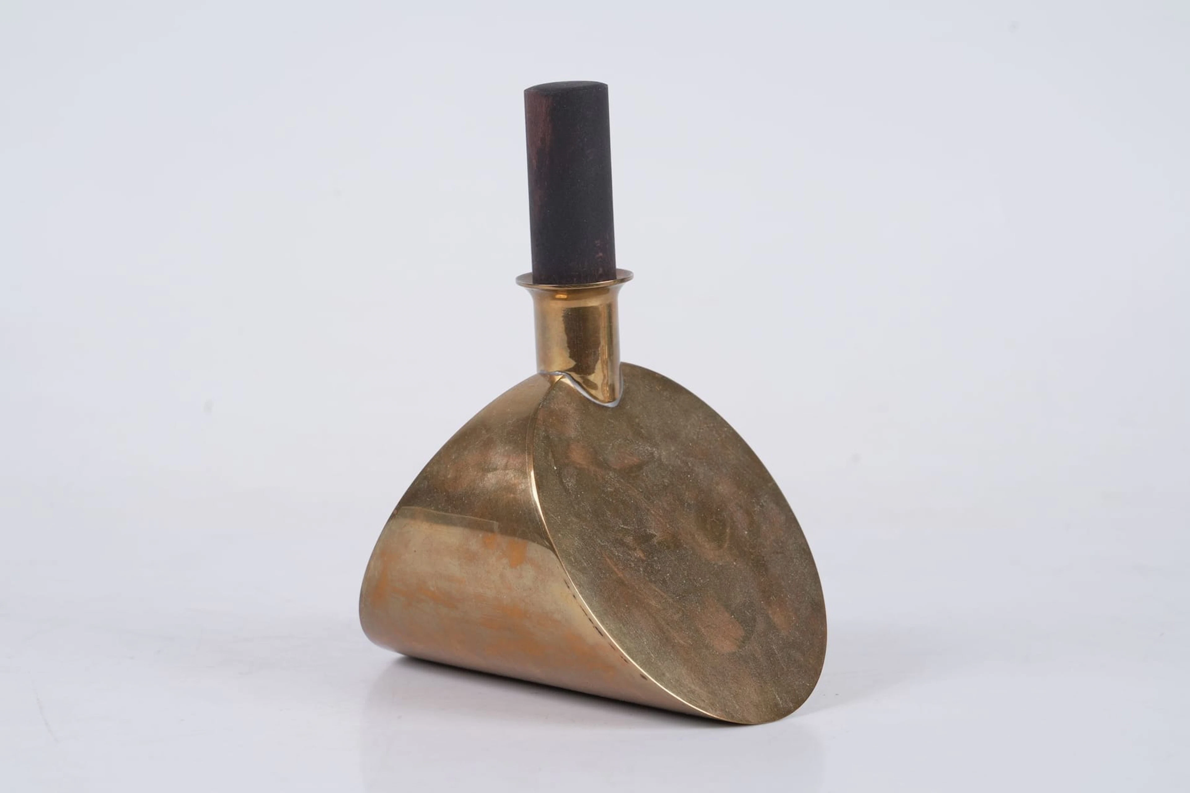 PIERRE FORSSELL (1925-2004), karaff / flaska, Skultuna Bruk, 1978