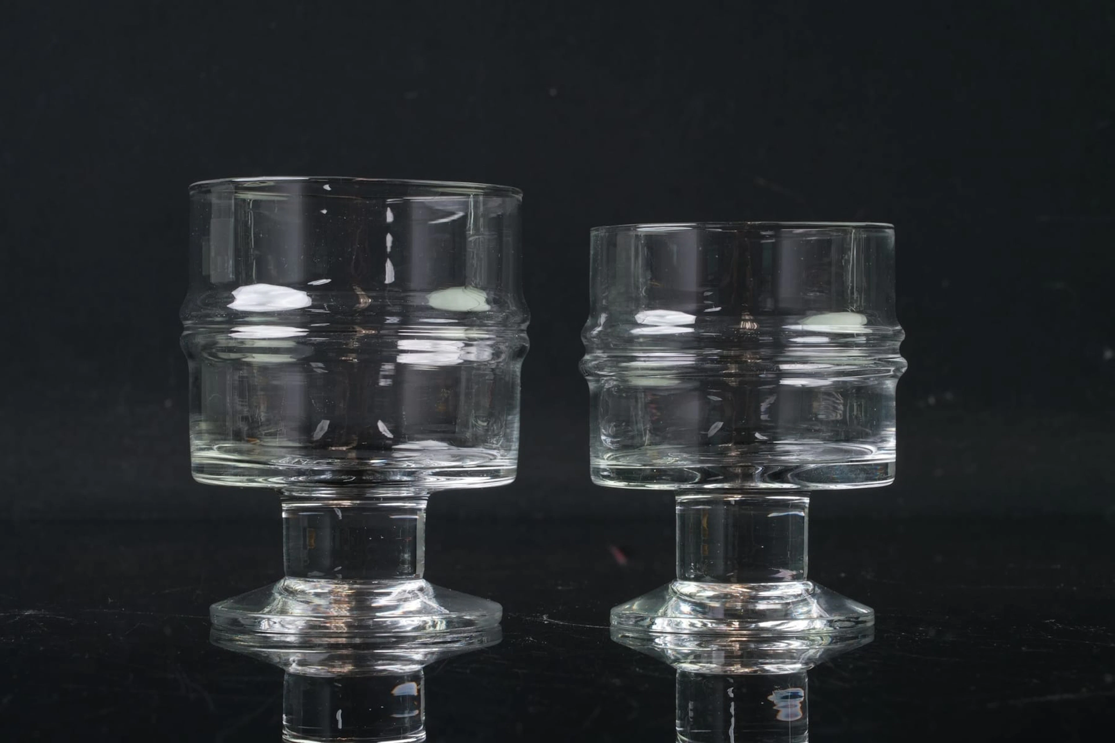 TIMO SARPANEVA (1926-2006) vinglas, 9+8 st, "Droppring", Iittala