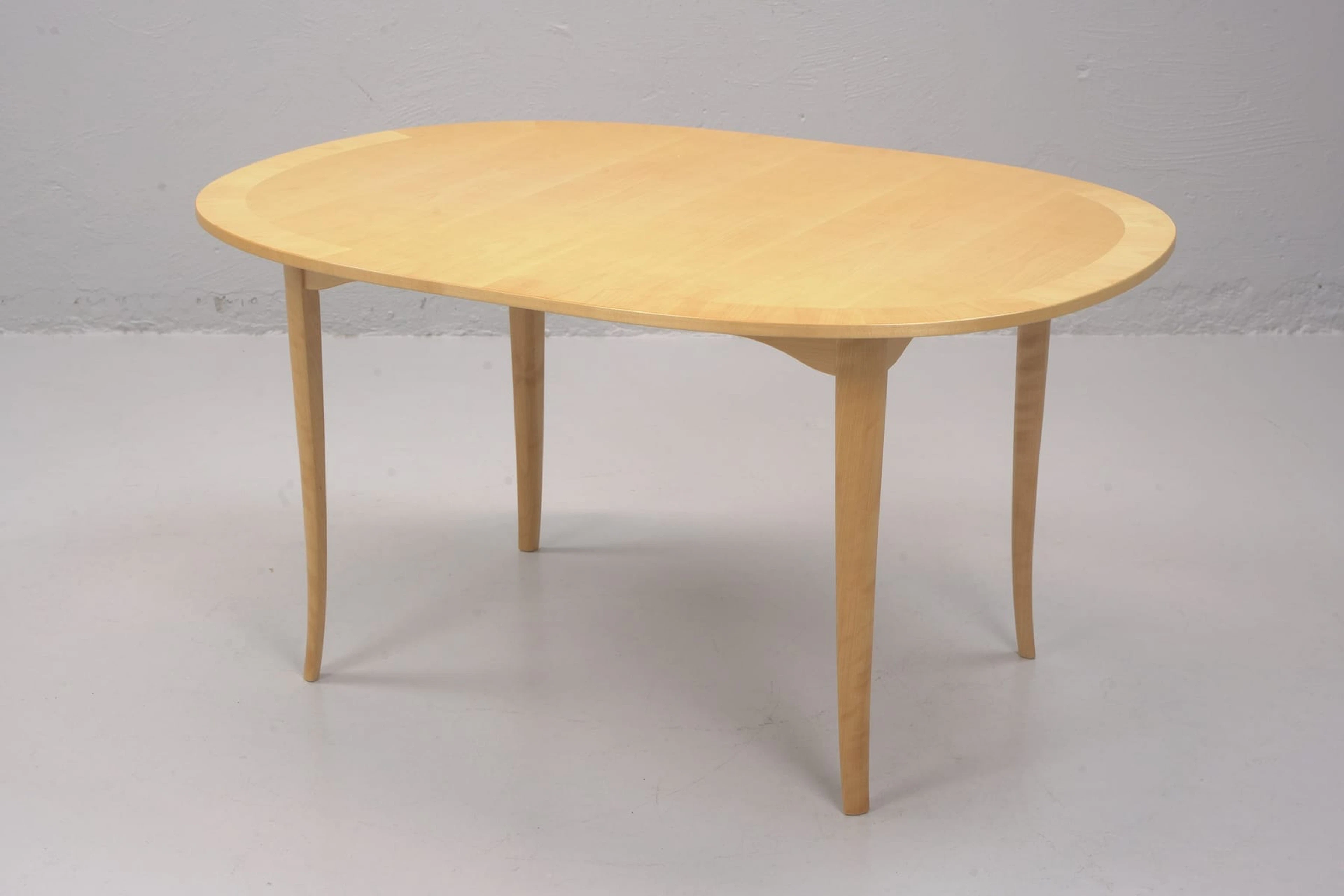 CARL MALMSTEN (1888-1972), soffbord, "Ovalen", björk, City möbler AB