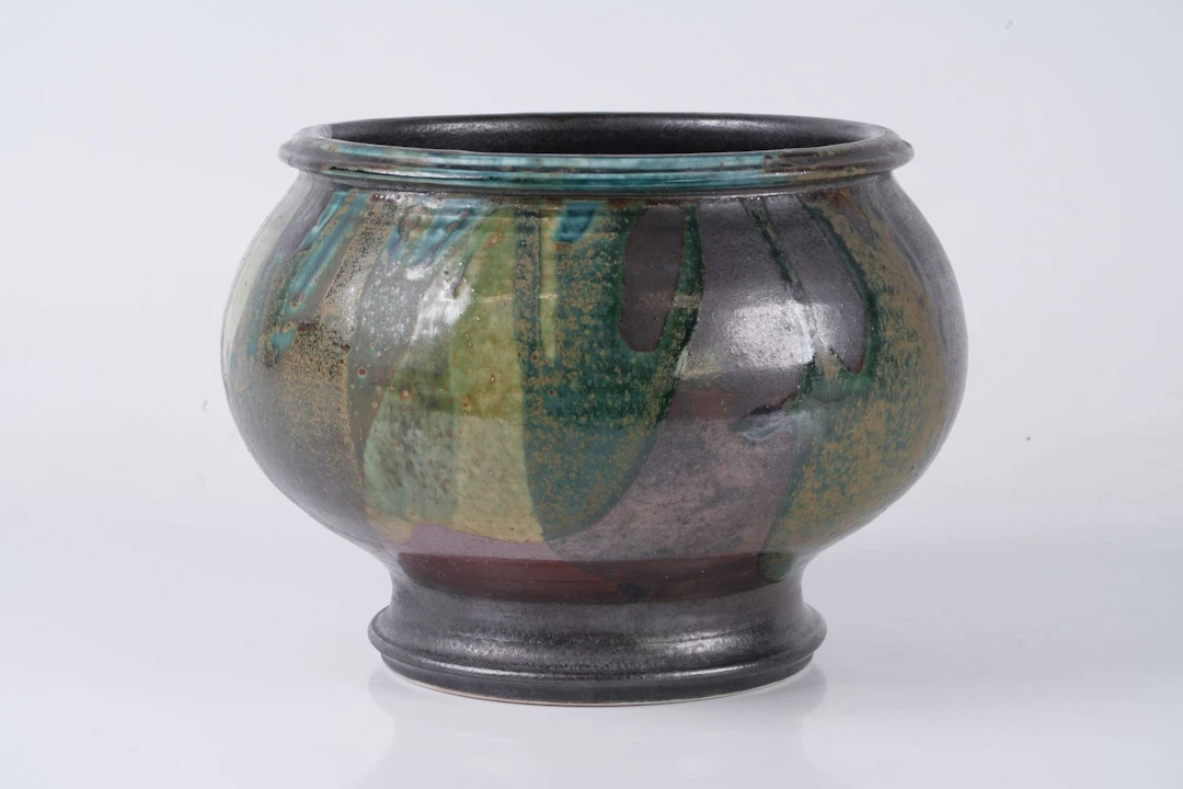 LIISA HALLAMAA (LARSEN) (1925-2008), vas, Arabia
