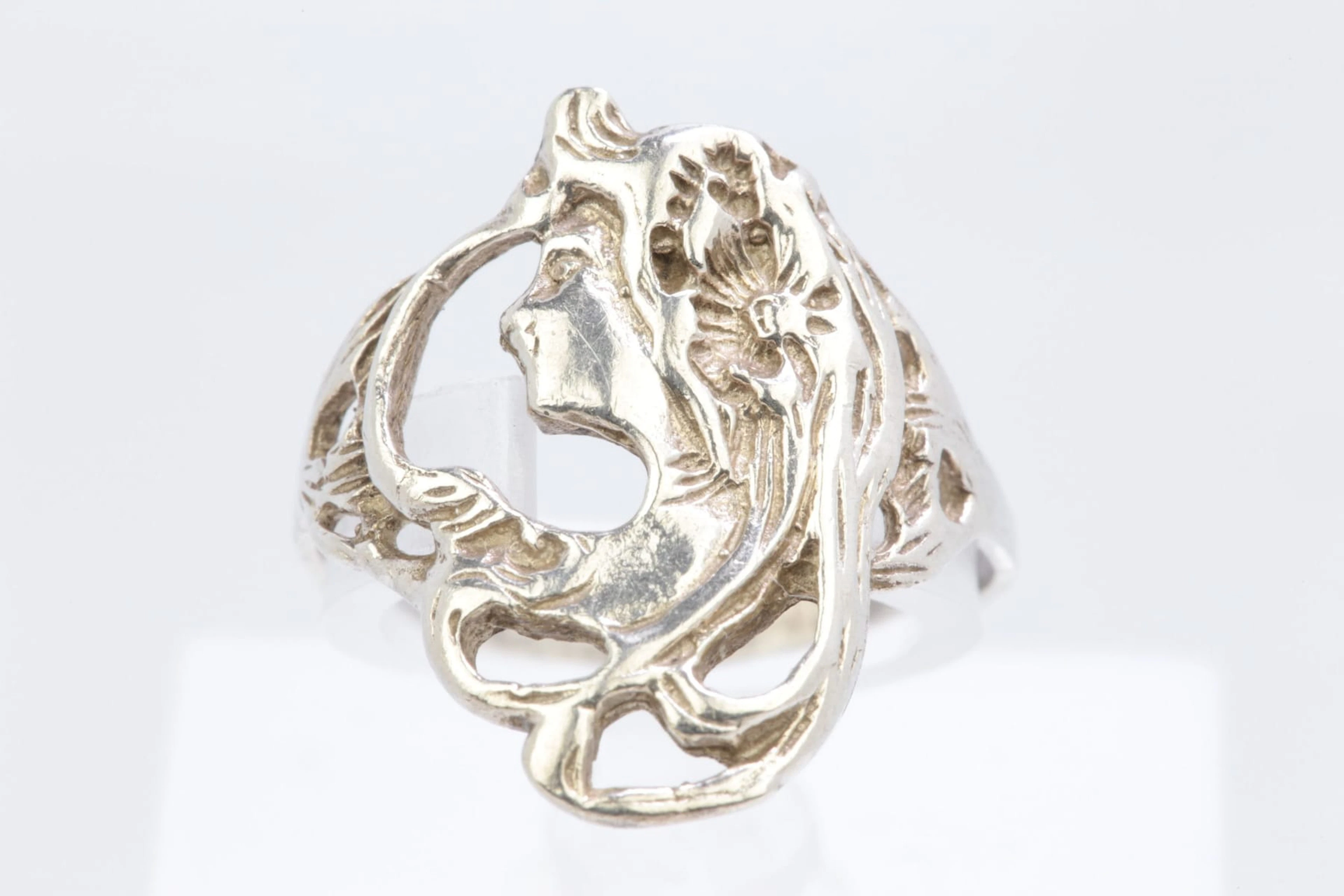 RING, dekor i jugendstil, silver