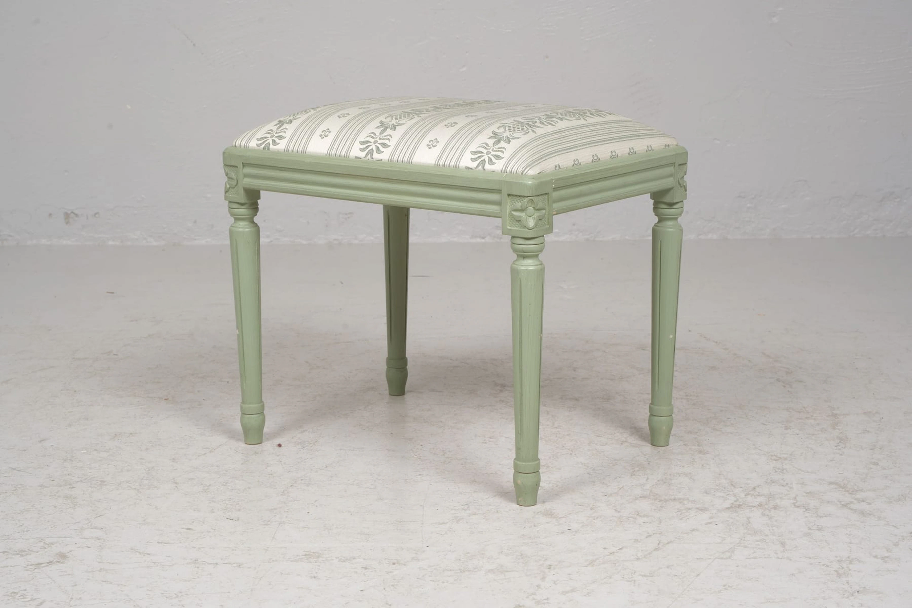 TABURETT, gustaviansk stil, Åmells möbler, 1900-talets andra hälft