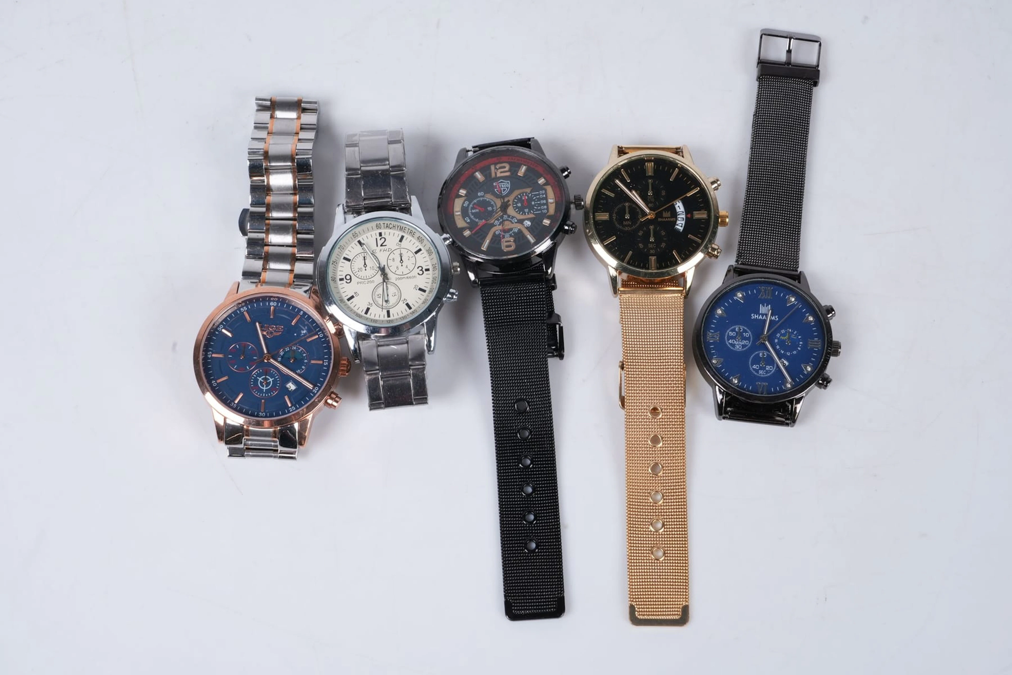ARMBANDSUR, 5 st, bl.a. Shaarms
