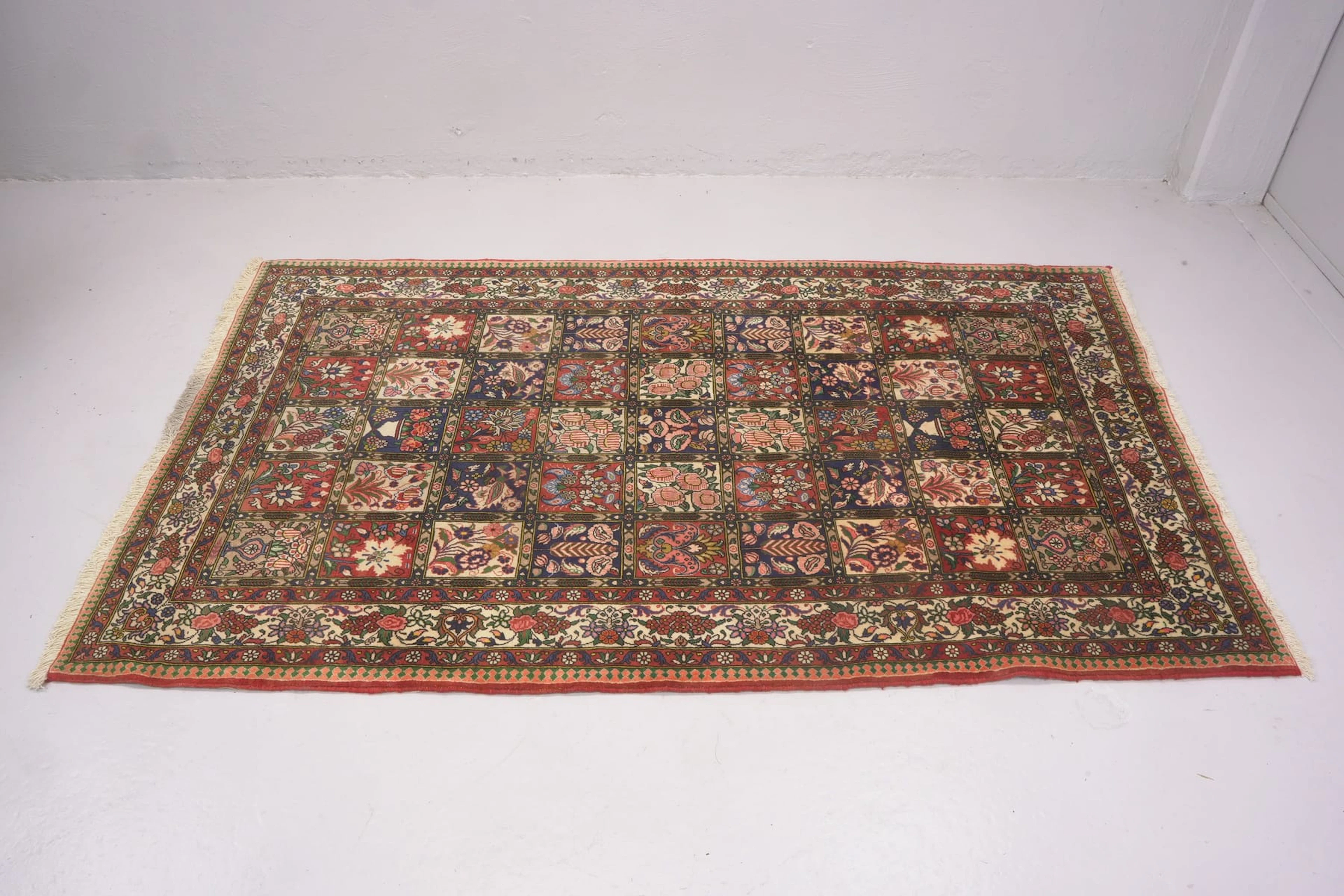 MATTA, Bakhtiari, trädgårdsmönstrad, 263x157