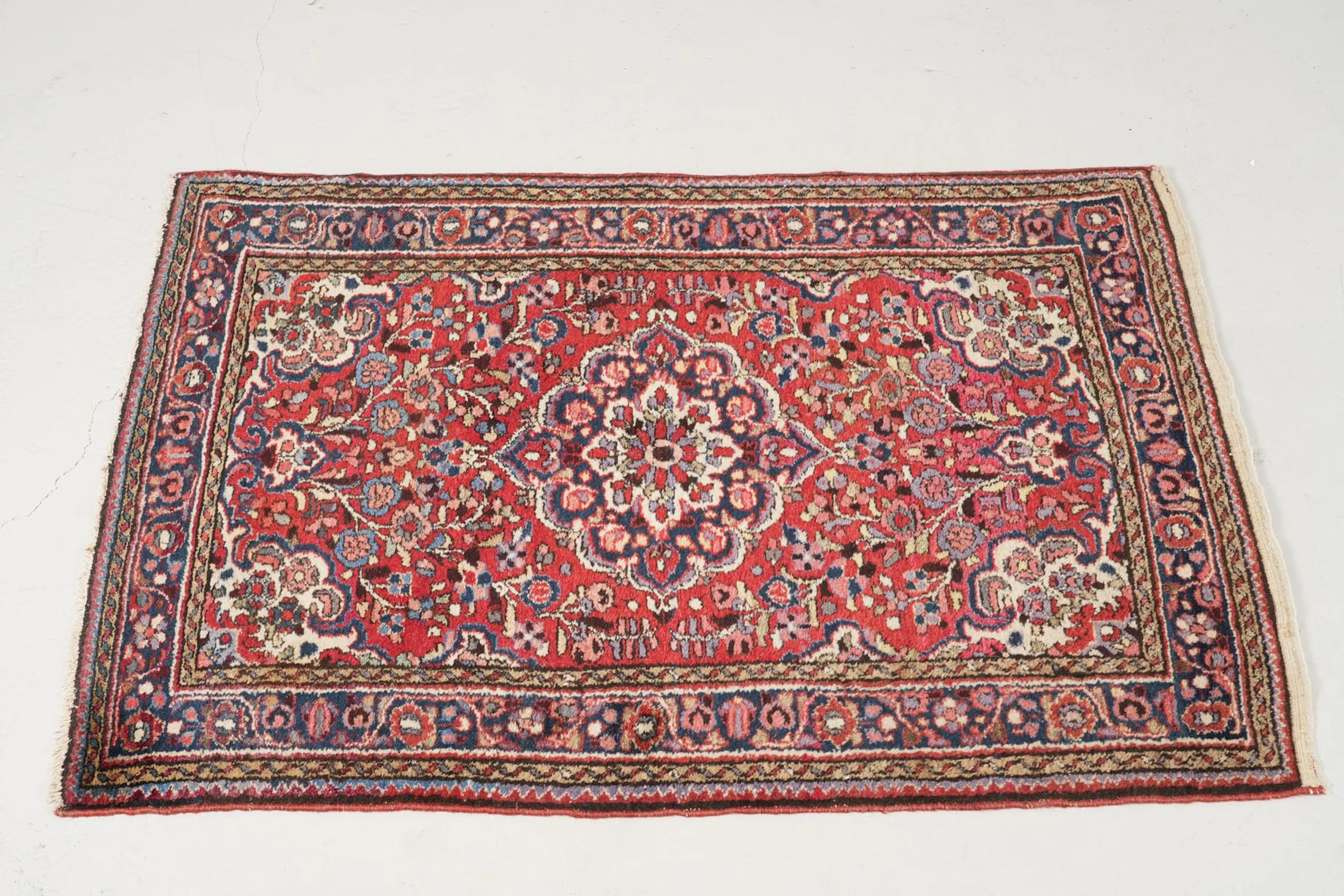 MATTA, orient, 152x106