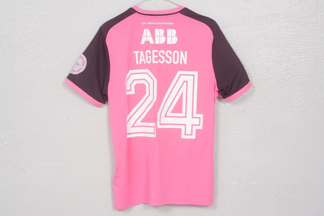 JACK TAGESSON, matchtröja, (L), "Rosa matchen", VSK Fotboll, 2026