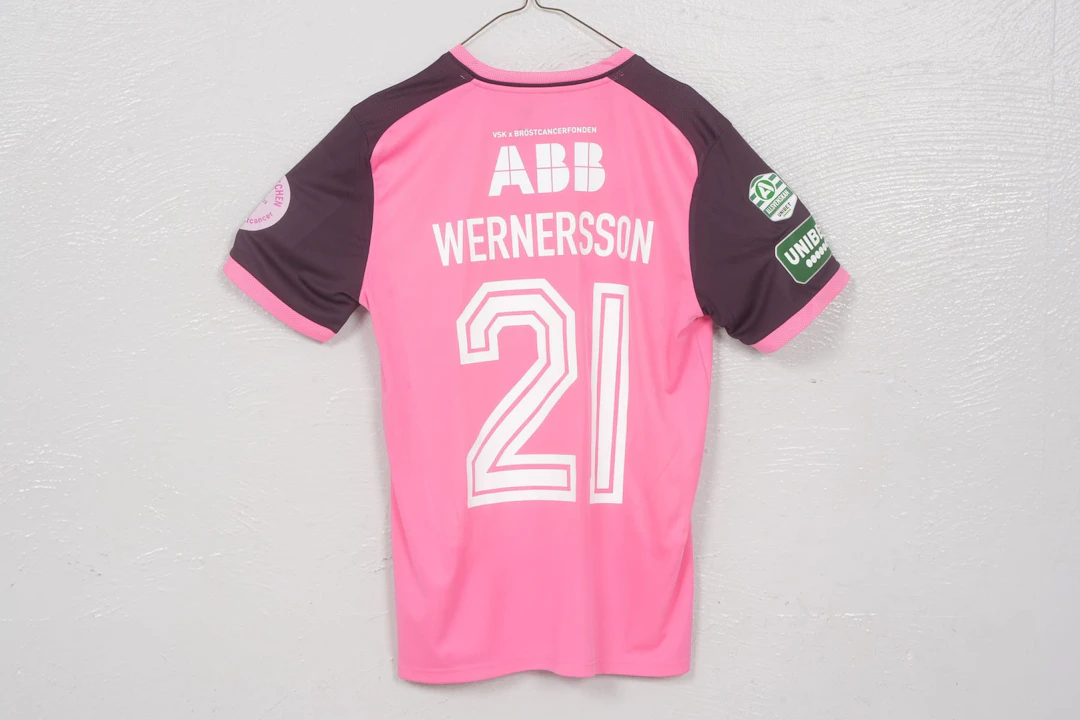 VICTOR WERNERSSON, matchtröja, (M), "Rosa matchen", VSK Fotboll, 2026