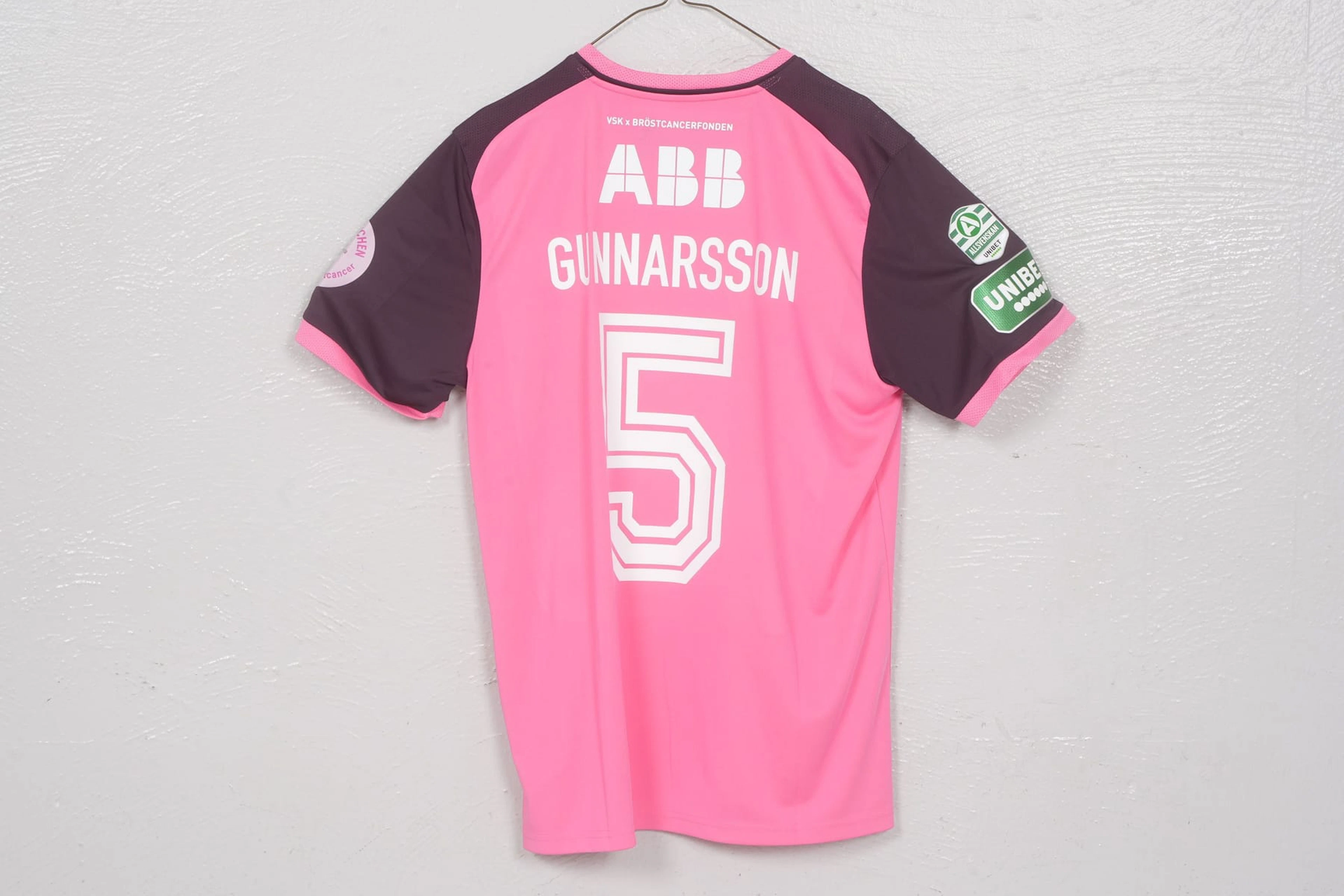 KARL GUNNARSSON, matchtröja, (L), "Rosa matchen", VSK Fotboll, 2026