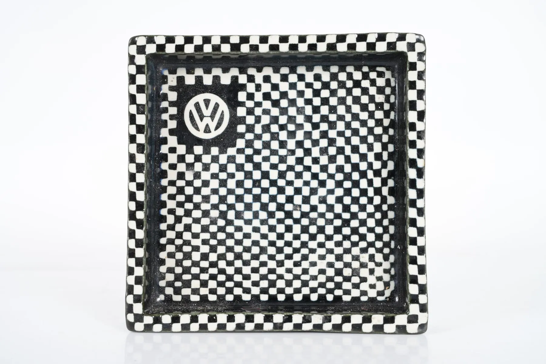 STIG LINDBERG (1916-1982), fat, "Domino", Gustavsberg