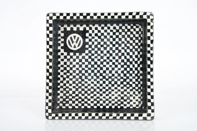 STIG LINDBERG (1916-1982), fat, "Domino", Gustavsberg