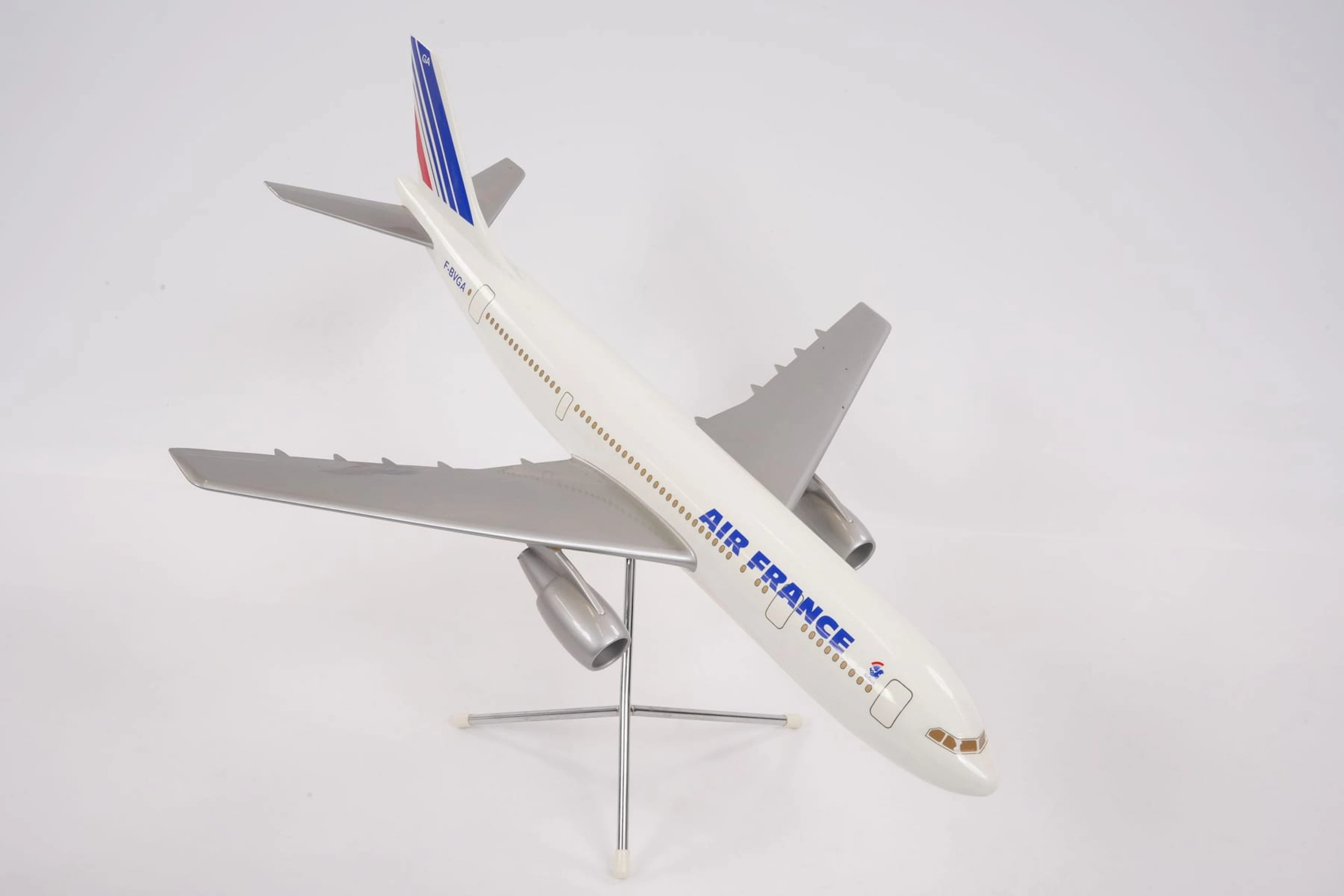 MODELLFLYGPLAN, konstmassa, "Air France Airbus"