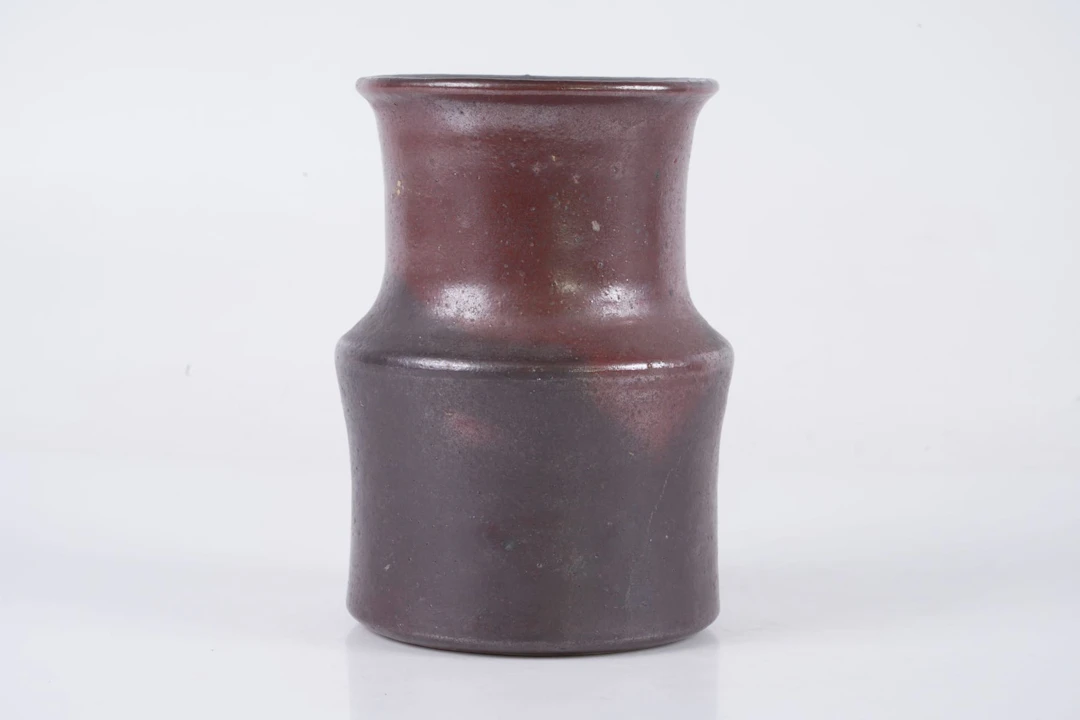 LIISA HALLAMAA (LARSEN) (1925-2008), vas, Arabia
