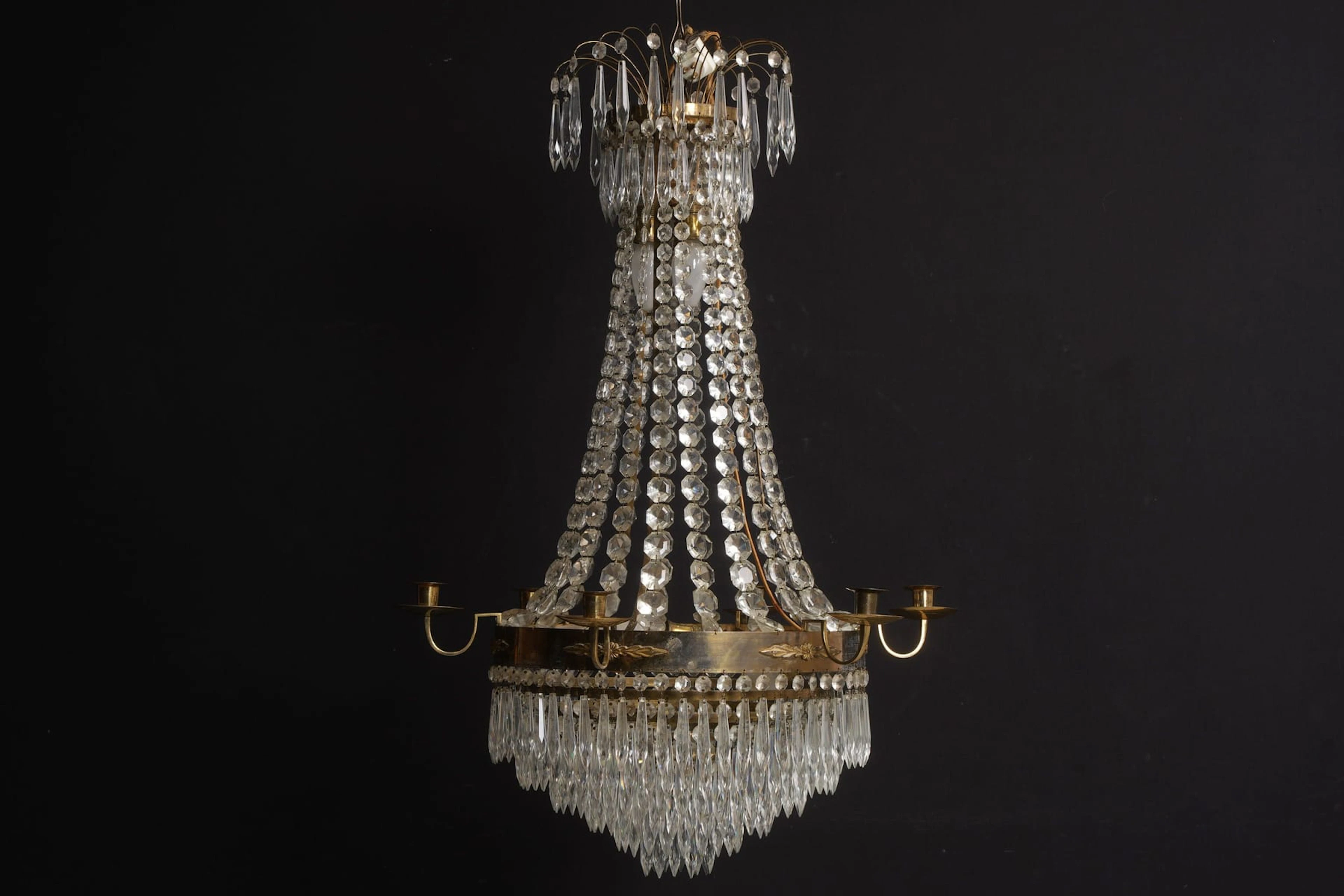 LJUSKRONA för 6 ljus, mässing, gustaviansk stil, 1900-tal
