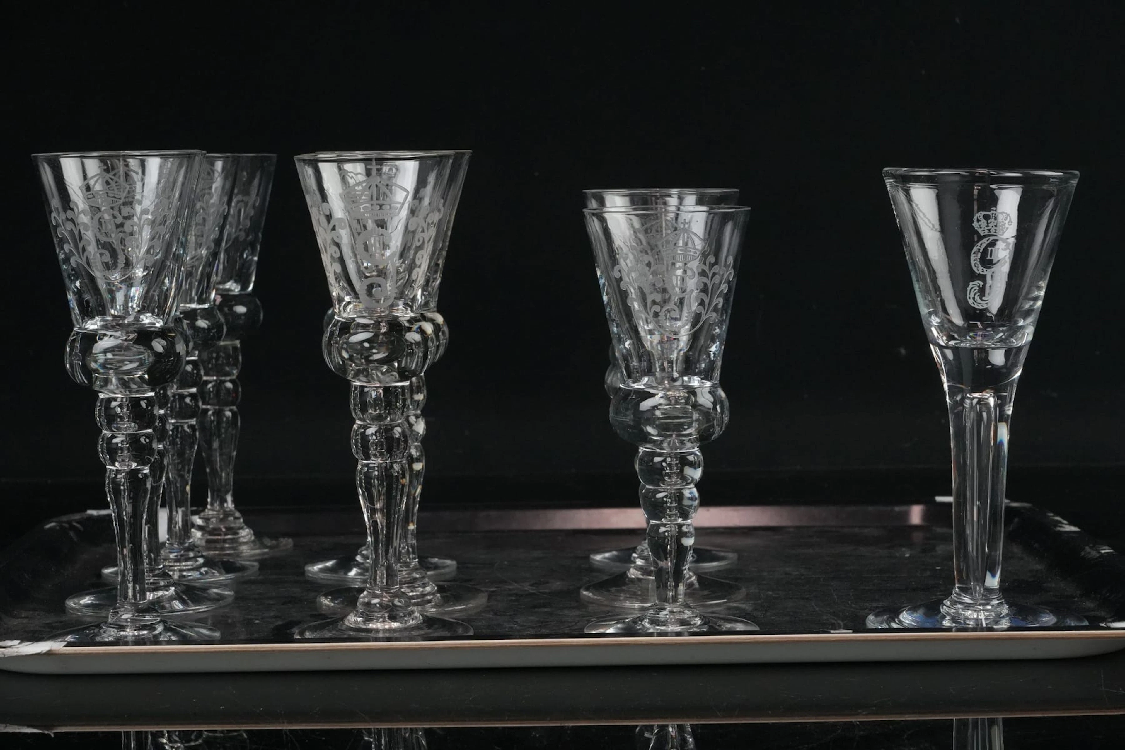 SNAPSGLAS, 11 st, "Gustav III", Reijmyre