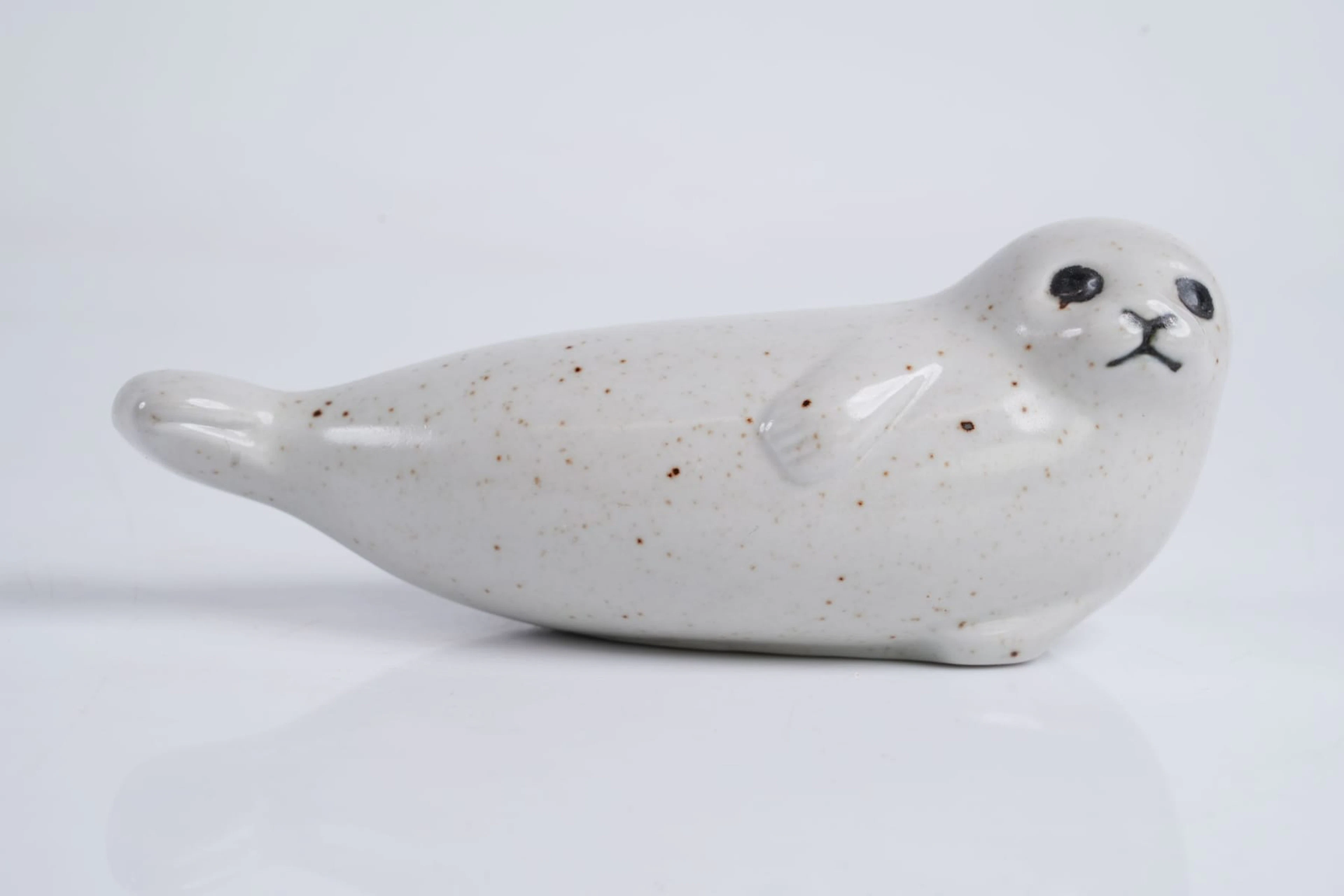 LISA LARSON (1931-2024), figurin, "Säl", ur serien Lillskansen, Gustavsberg