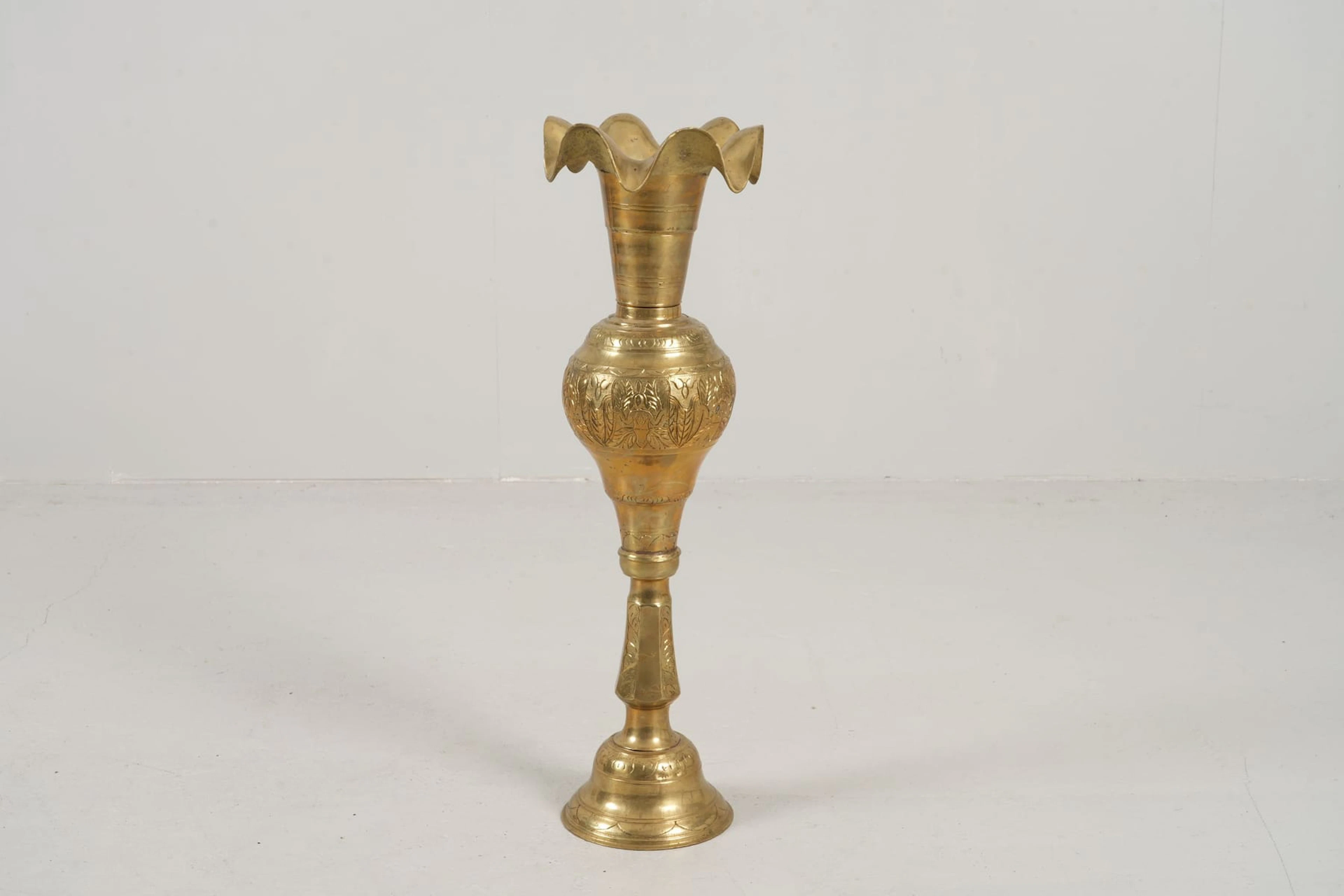 GOLVVAS, mässing, 1900-tal