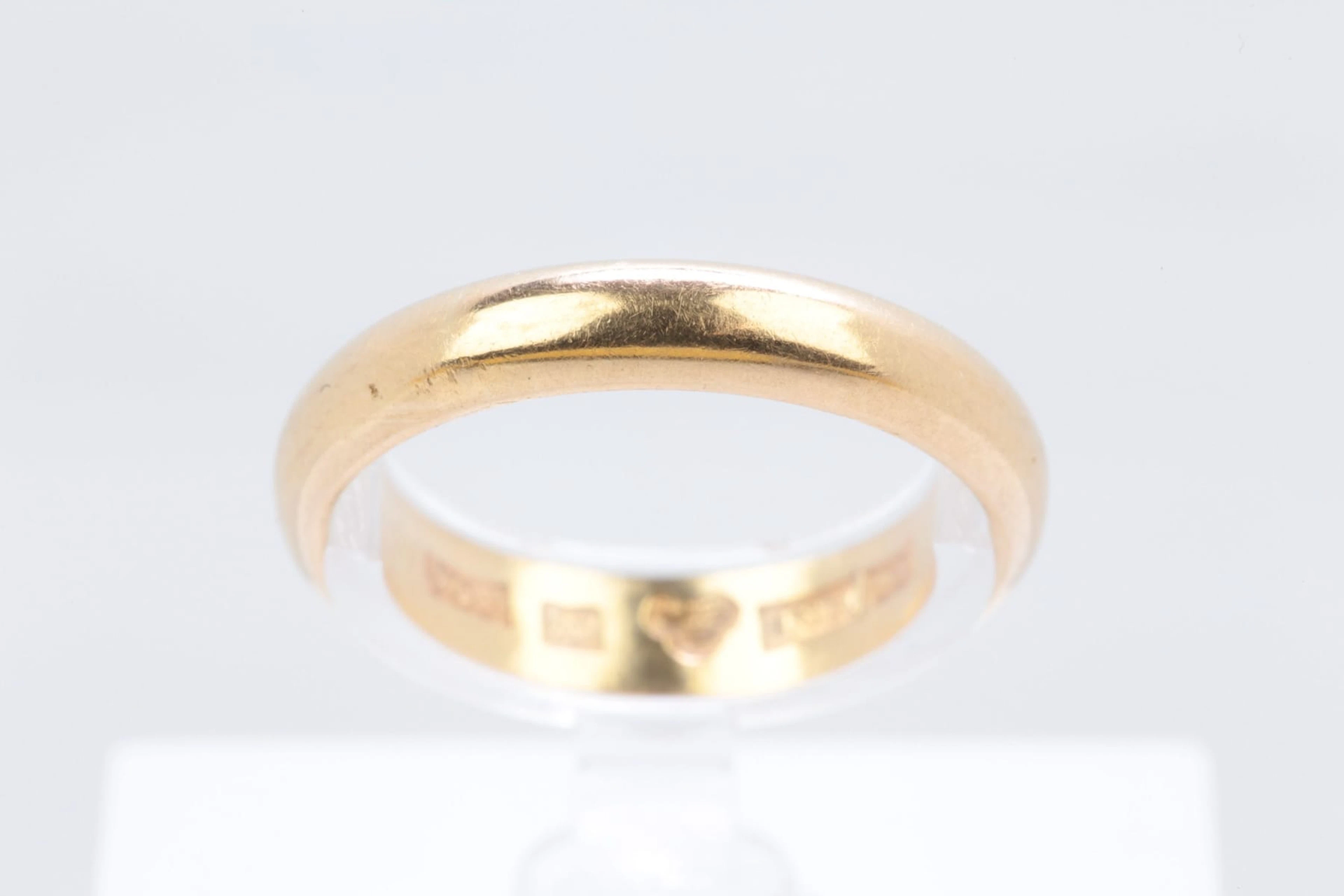 RING, slät, guld, 18 k, ca 3,64 g