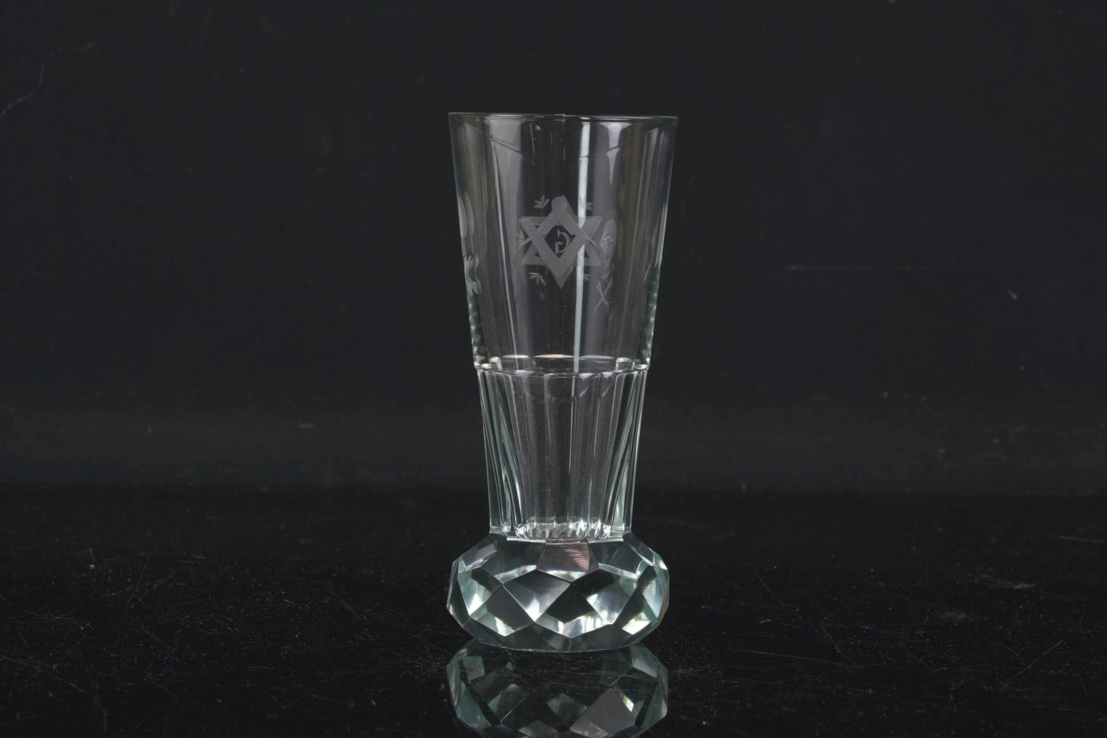 FRIMURARGLAS, 1900-tal