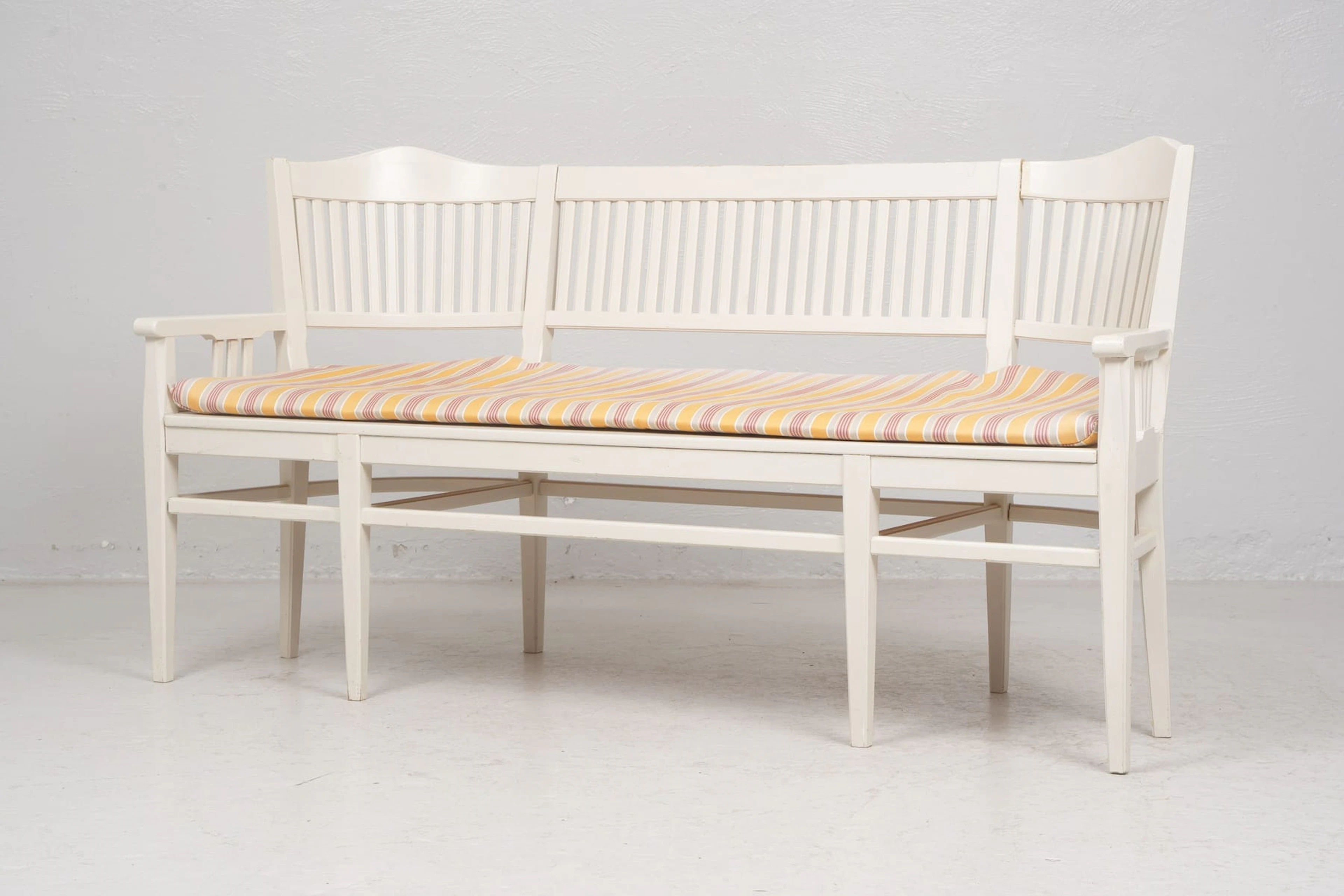TAGE ZICKERMAN (1860-1950), soffa, vitmålad, jugend (ca 1895-1920)