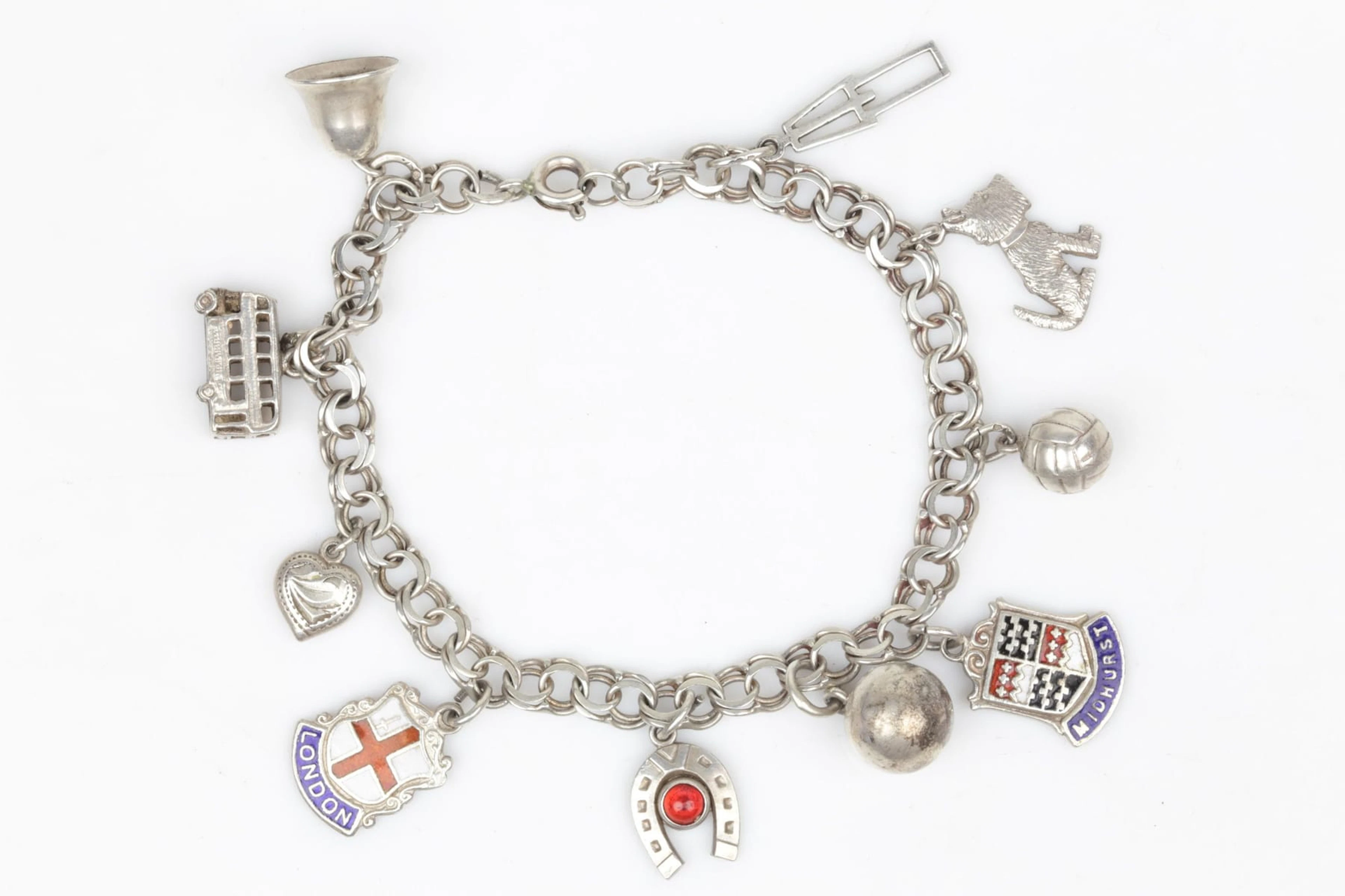ARMBAND, bismarck, med BERLOCKER, 10 st, silver, ca 15,63 g